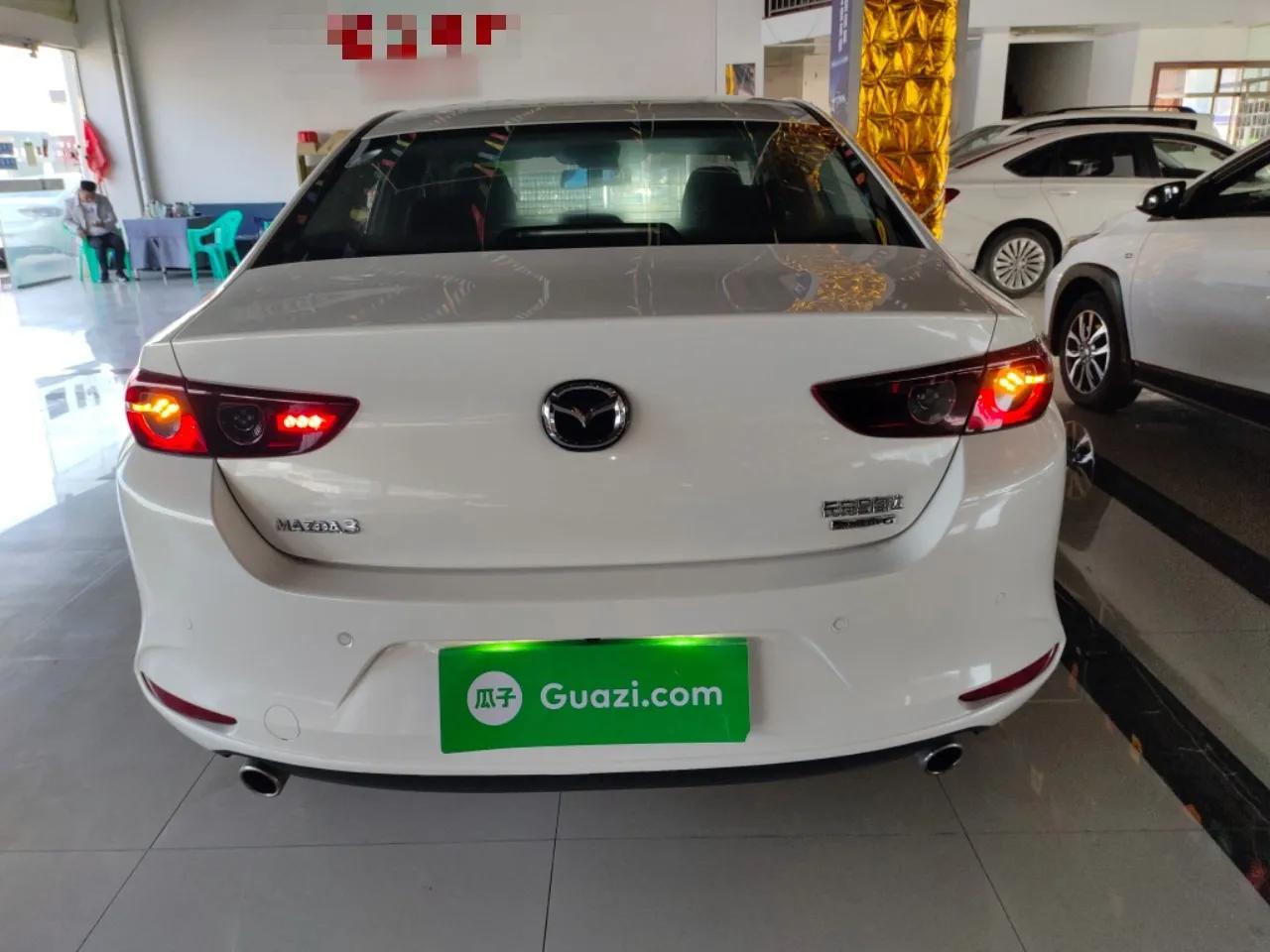 Mazda 3 Axela 2023 2.0L Automatic ZhiXuan Edition — миниатюра 5