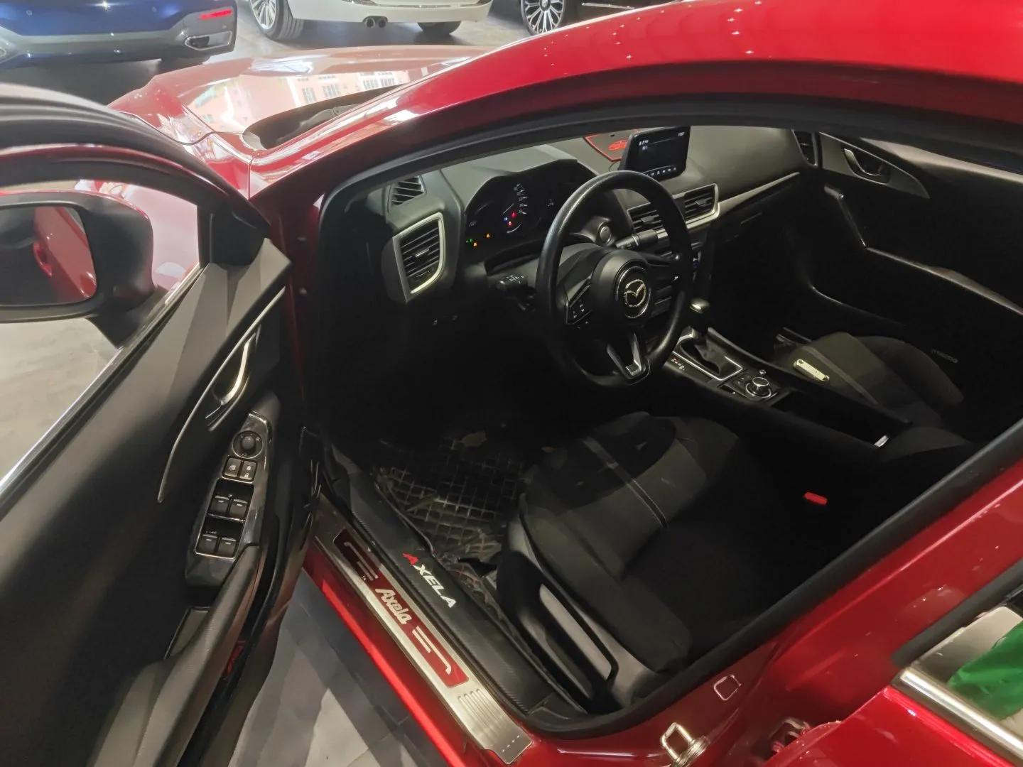 Mazda 3 Axela 2019 Cloud-Controlled Sedan 1.5L Automatic Luxury Model China VI Standard — миниатюра 18
