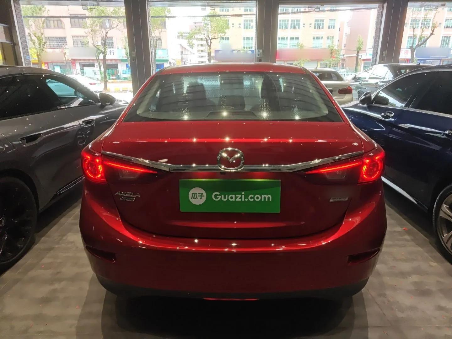 Mazda 3 Axela 2019 Cloud-Controlled Sedan 1.5L Automatic Luxury Model China VI Standard — миниатюра 3