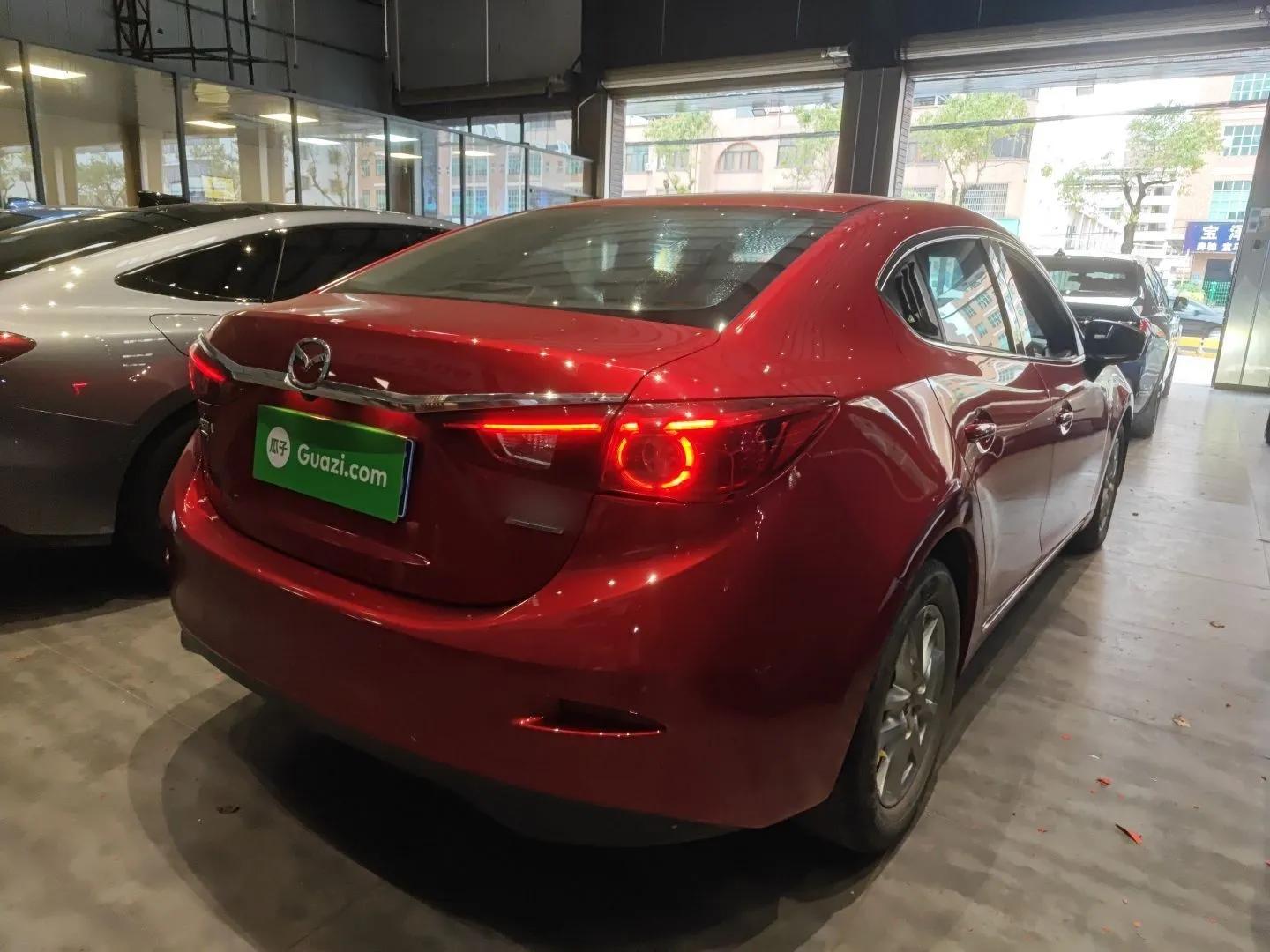 Mazda 3 Axela 2019 Cloud-Controlled Sedan 1.5L Automatic Luxury Model China VI Standard — миниатюра 4