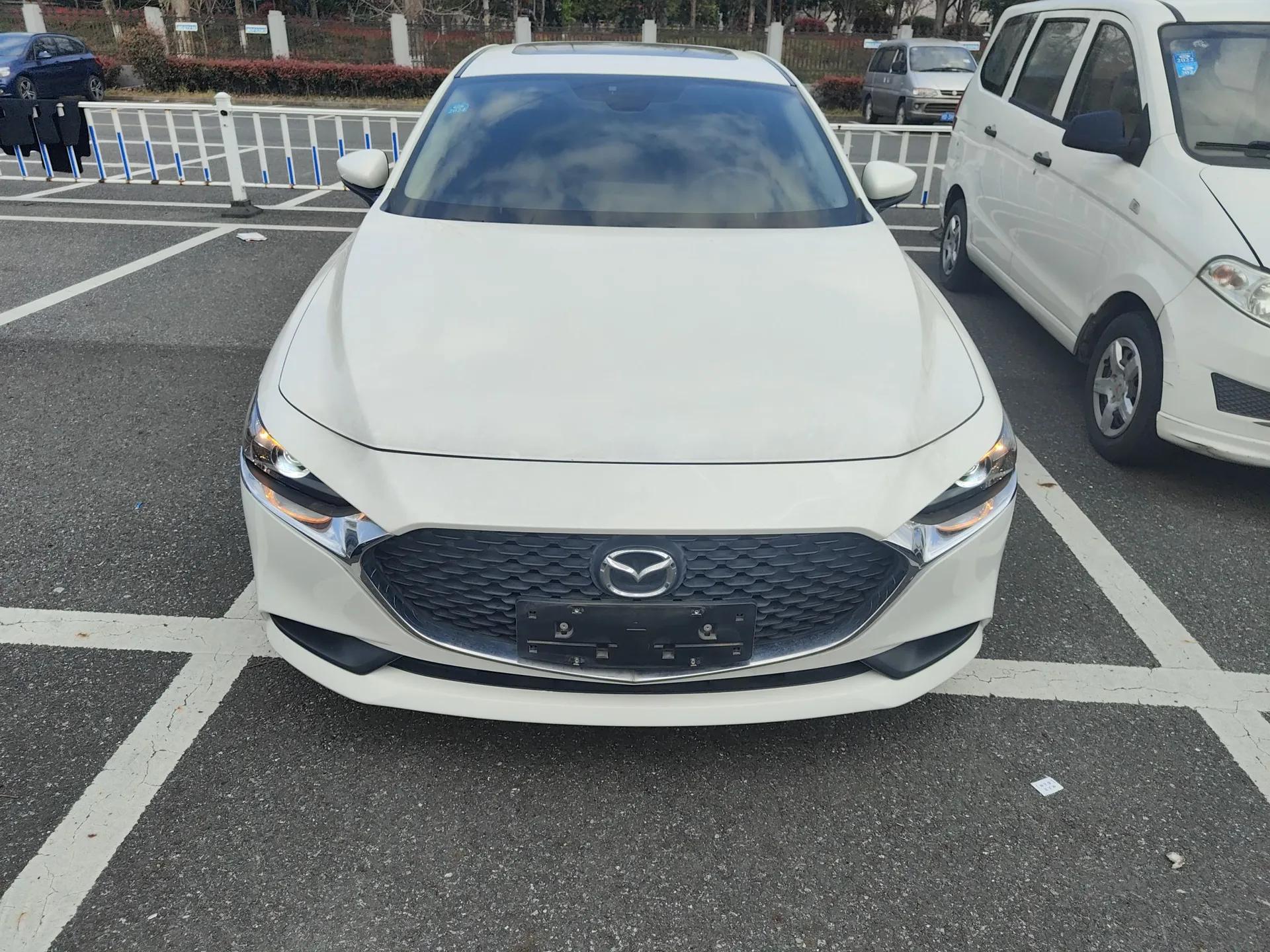Mazda 3 Axela 2020 1.5L Automatic Zhiyue Sunroof Version — миниатюра 2