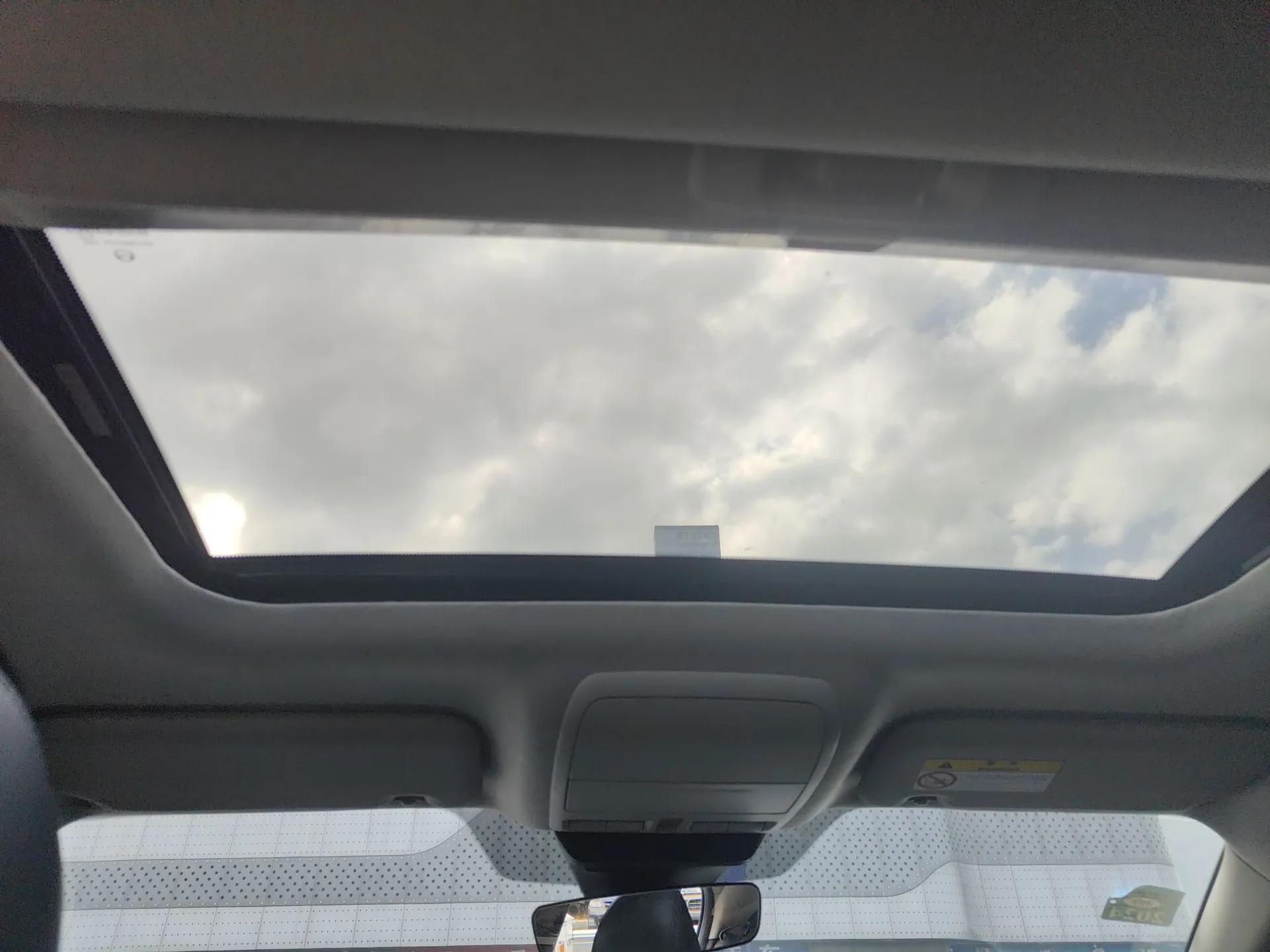 Mazda 3 Axela 2020 1.5L Automatic Zhiyue Sunroof Version — миниатюра 21