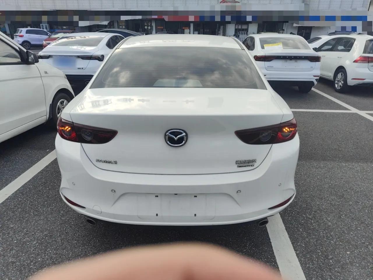 Mazda 3 Axela 2020 1.5L Automatic Zhiyue Sunroof Version — миниатюра 5