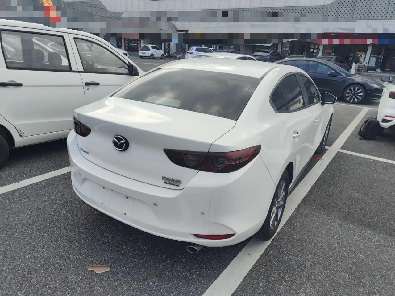 Mazda 3 Axela 2020 1.5L Automatic Zhiyue Sunroof Version — миниатюра 6