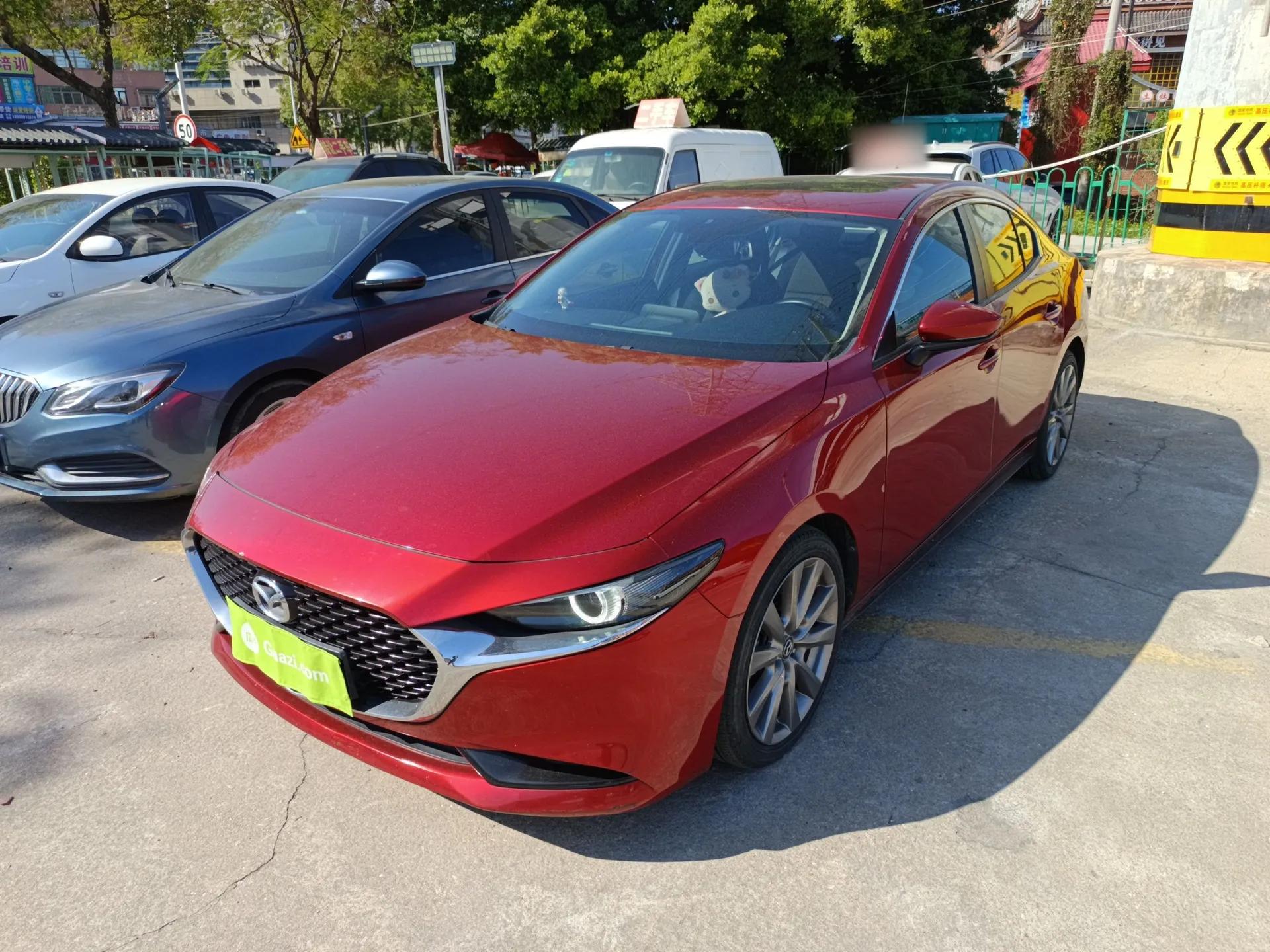 Mazda 3 Axela 2020 2.0L Automatic ZhiXuan Edition — миниатюра 1