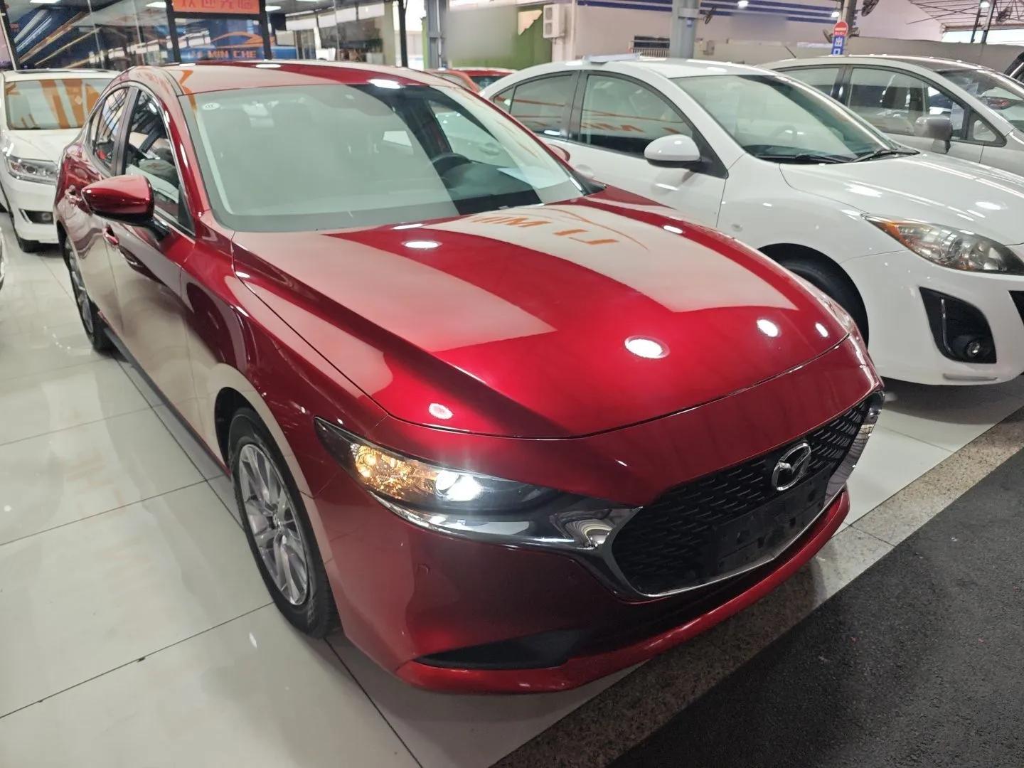 Mazda 3 Axela 2021 2.0L Automatic Zhiqing Edition — миниатюра 3