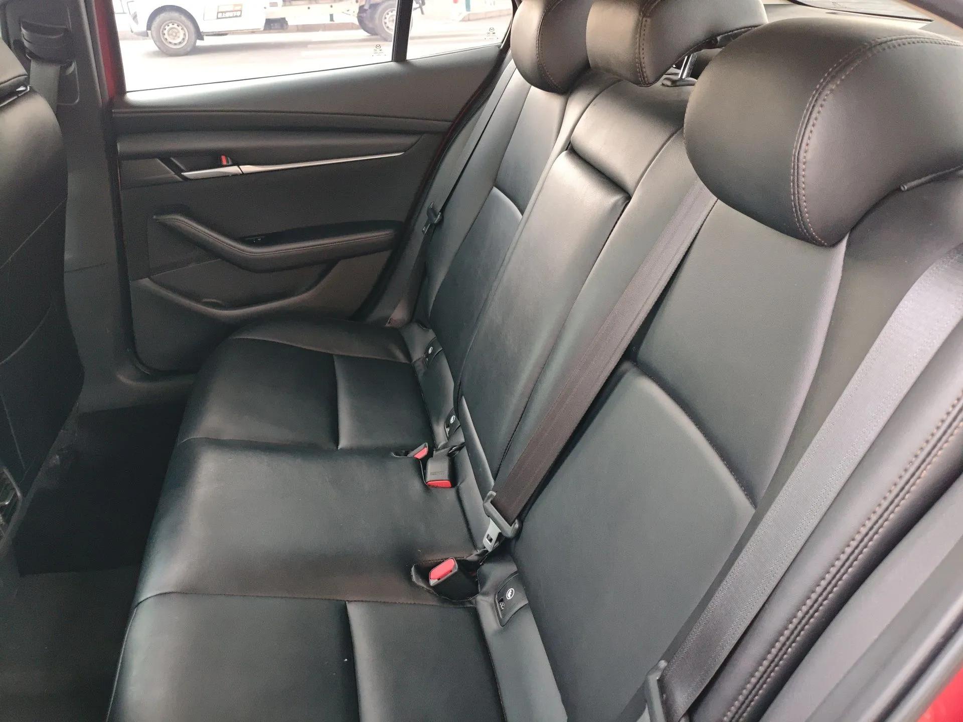 Mazda 3 Axela 2020 1.5L Automatic Zhiyue Sunroof Version — миниатюра 20