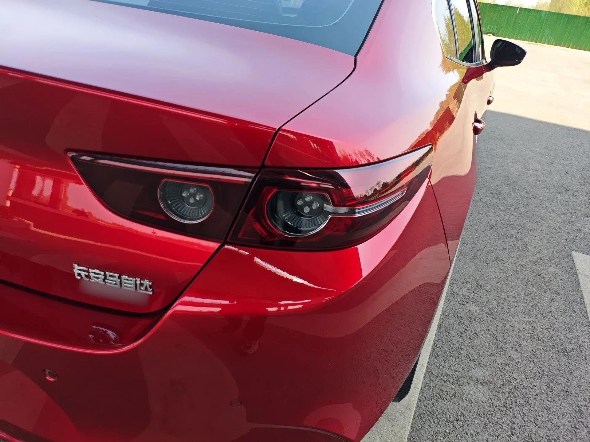 Mazda 3 Axela 2020 1.5L Automatic Zhiyue Sunroof Version — миниатюра 7