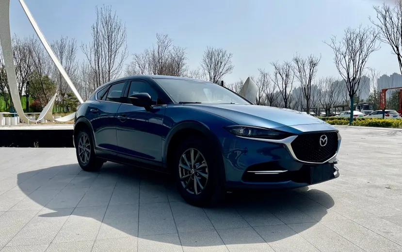 Mazda CX-4 2021 2.0L Automatic Two-Wheel Drive Blue Sky Dynamic Edition — миниатюра 3