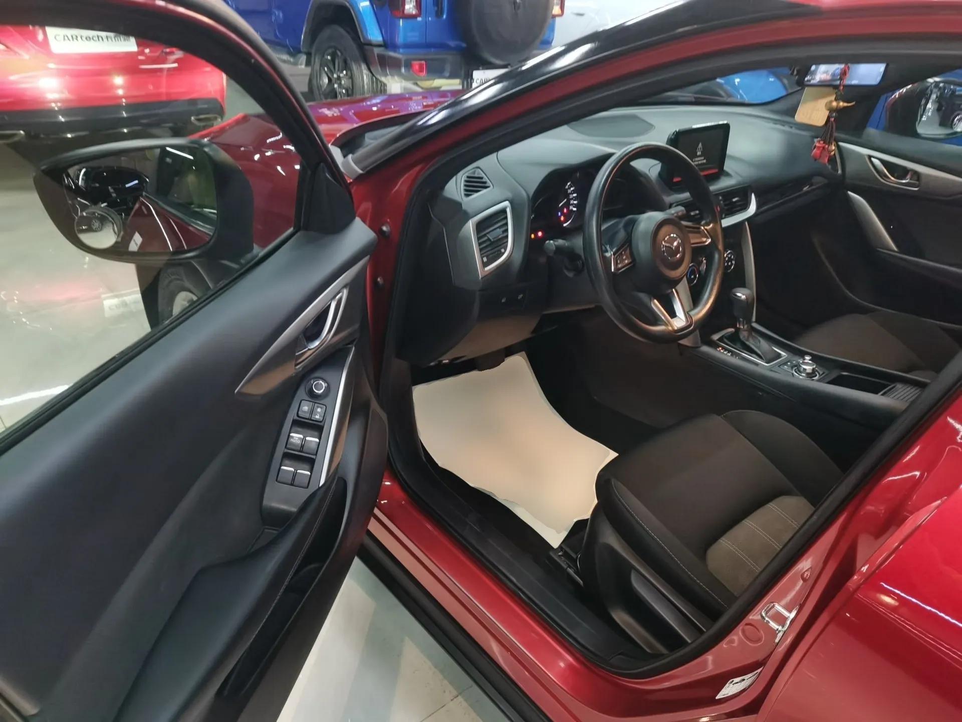 Mazda CX-4 2018 2.0L Automatic Two-Wheel Drive Blue Sky Dynamic Version China VI Standard — миниатюра 18