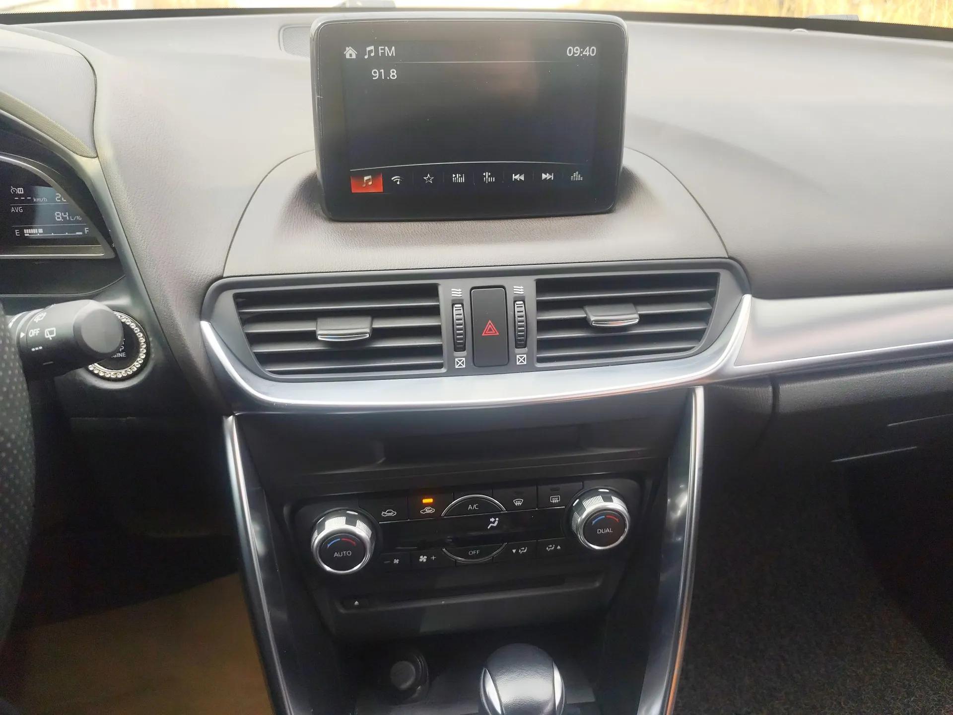 Mazda CX-4 2018 2.0L Automatic Two-Wheel Drive Blue Sky Luxury Edition — миниатюра 16