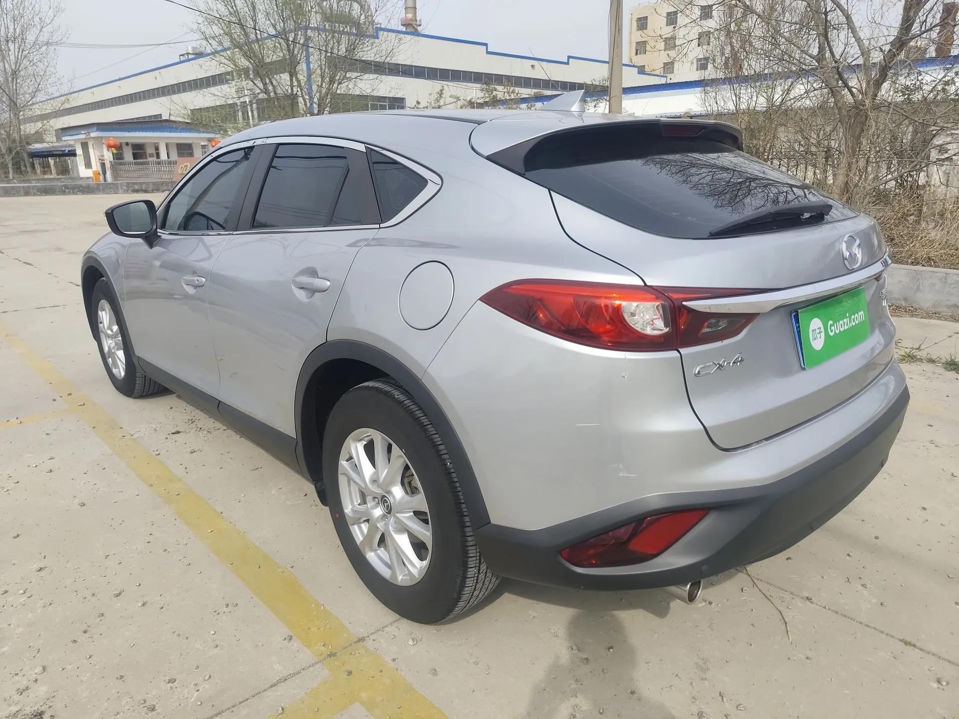 Mazda CX-4 2018 2.0L Automatic Two-Wheel Drive Blue Sky Luxury Edition — миниатюра 4