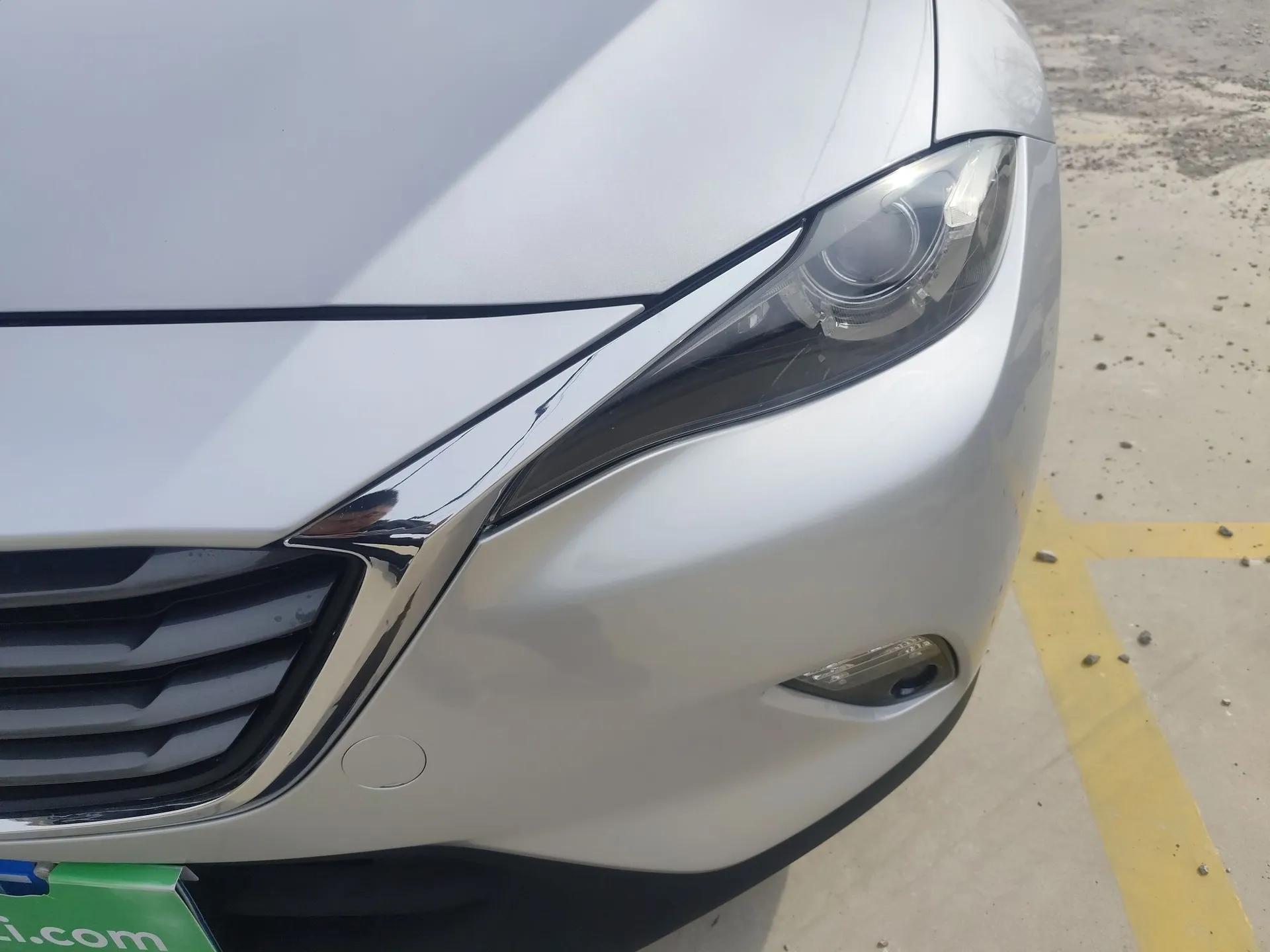 Mazda CX-4 2018 2.0L Automatic Two-Wheel Drive Blue Sky Luxury Edition — миниатюра 9
