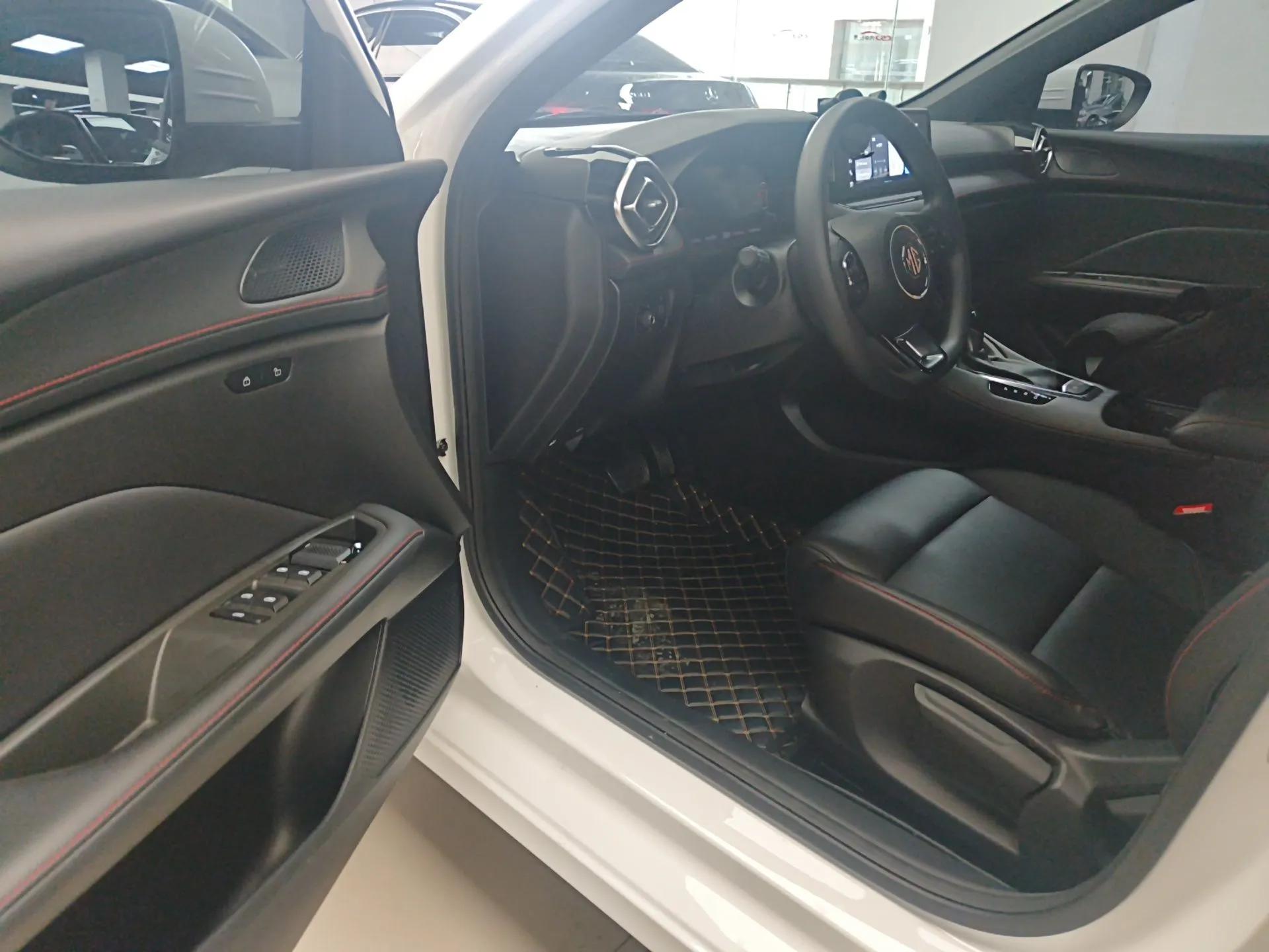 MG 5 2025 180 DVVT Global First Edition — миниатюра 18