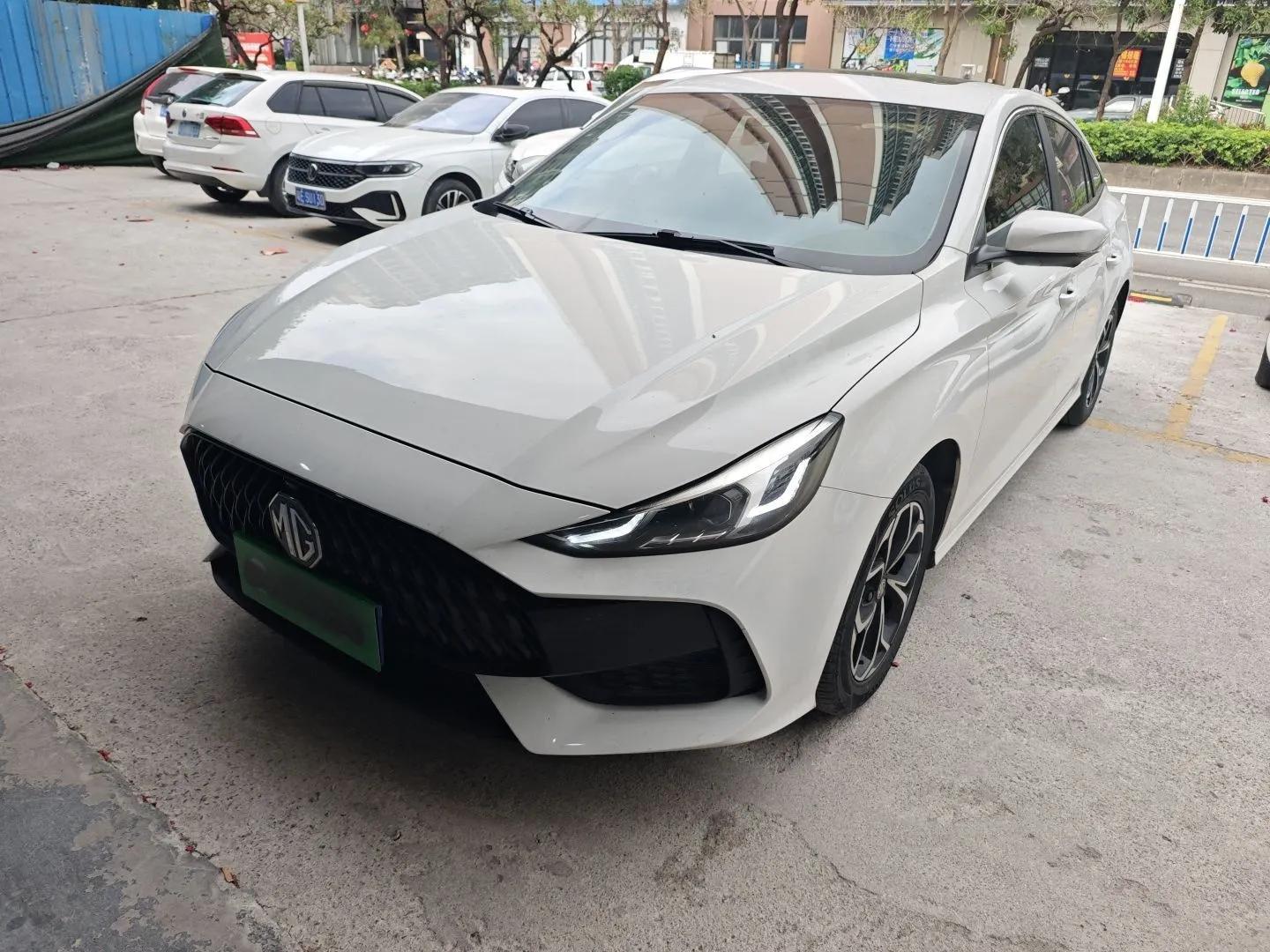 MG 5 2021 Revised Version 180 DVVT CVT Youth Luxury Edition — миниатюра 1