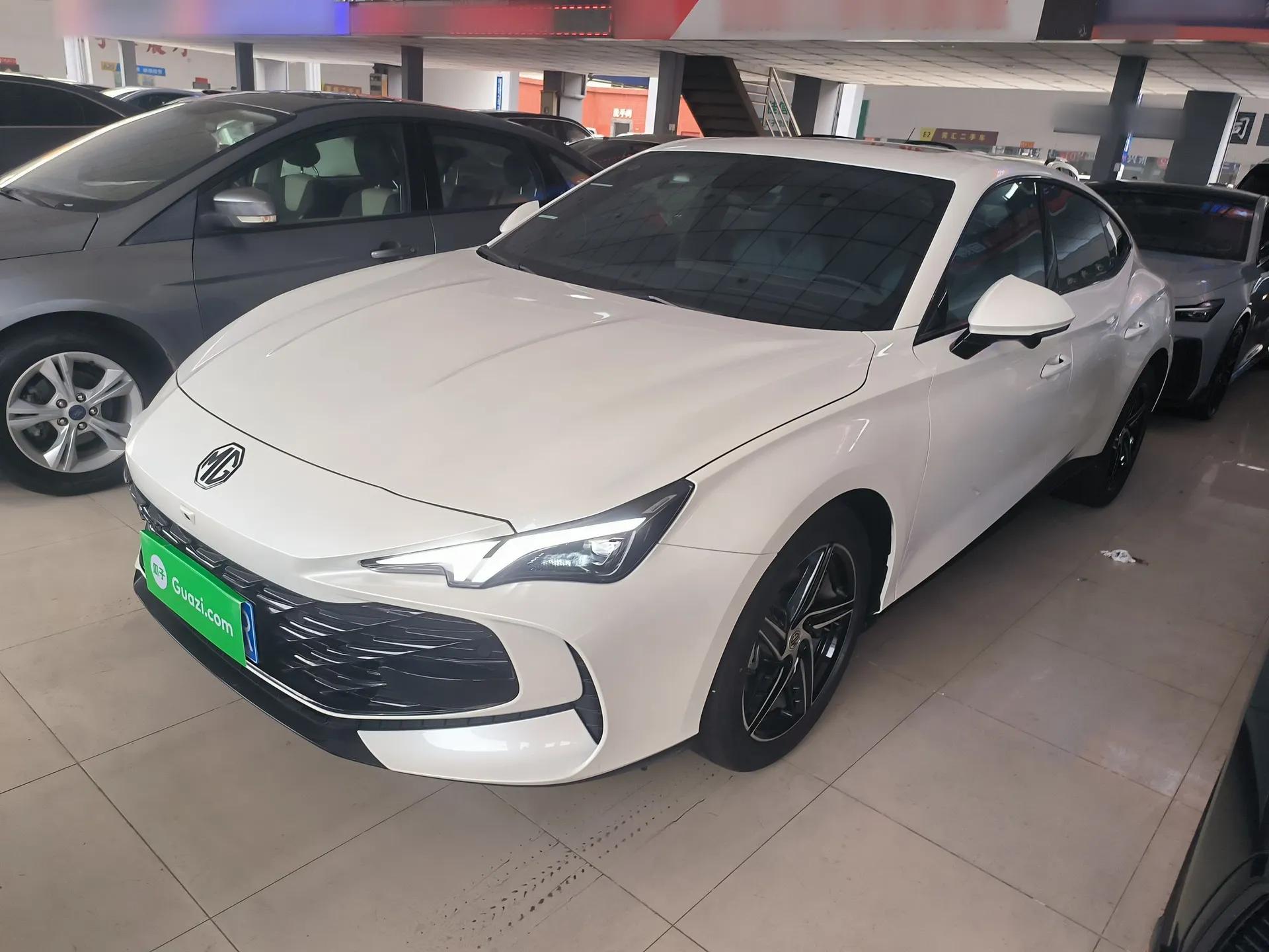 MG 7 2025 1.5T 300 DCT Luxury Edition — миниатюра 1