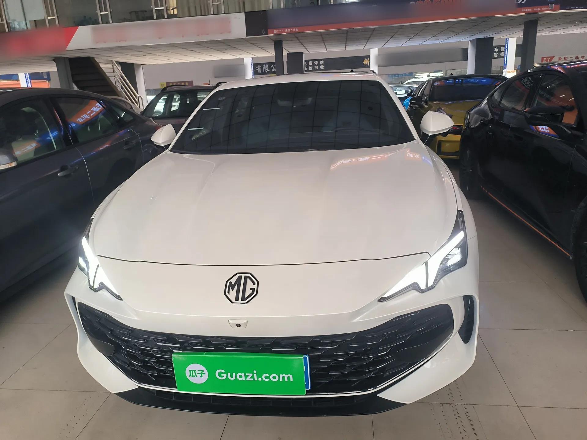MG 7 2025 1.5T 300 DCT Luxury Edition — миниатюра 2