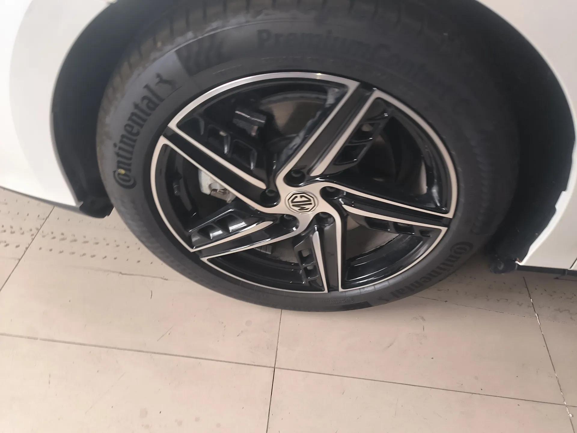 MG 7 2025 1.5T 300 DCT Luxury Edition — миниатюра 9