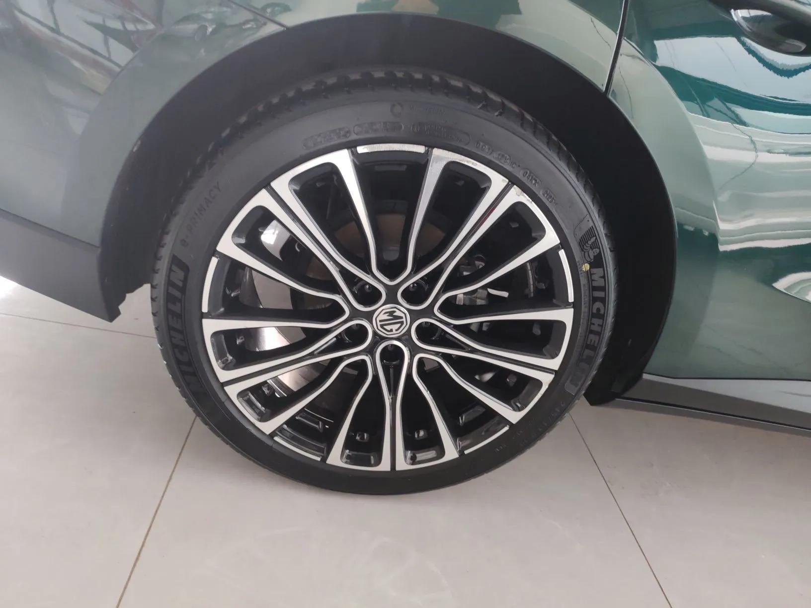 MG 7 2023 1.5T DCT Elegant & Graceful Edition — миниатюра 10