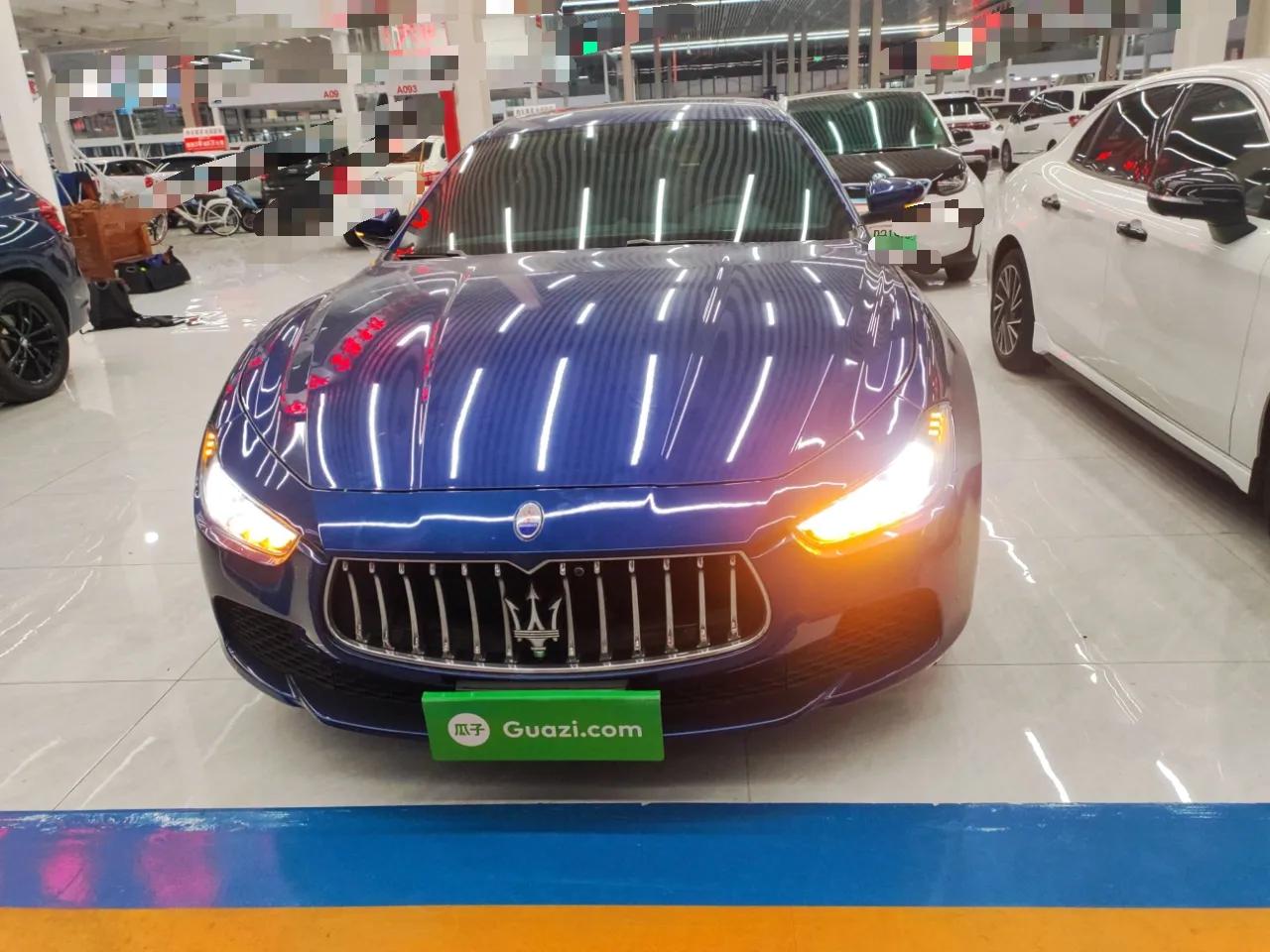 Maserati Ghibli 2017 3.0T Standard Edition — миниатюра 3
