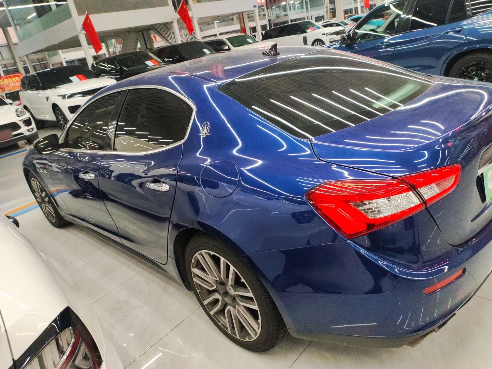 Maserati Ghibli 2017 3.0T Standard Edition — миниатюра 5