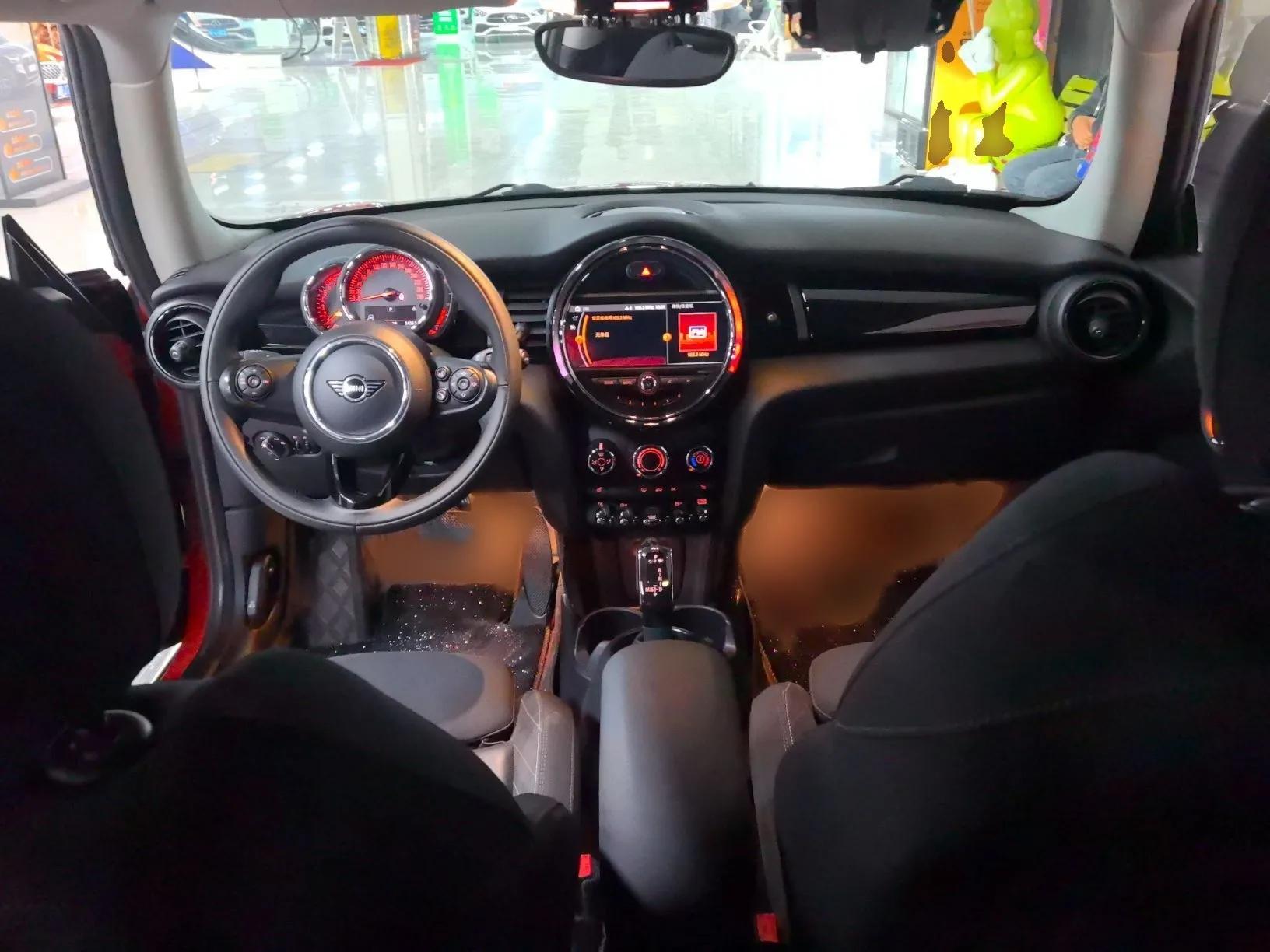 MINI 2018 1.5T COOPER Classic Edition — миниатюра 20