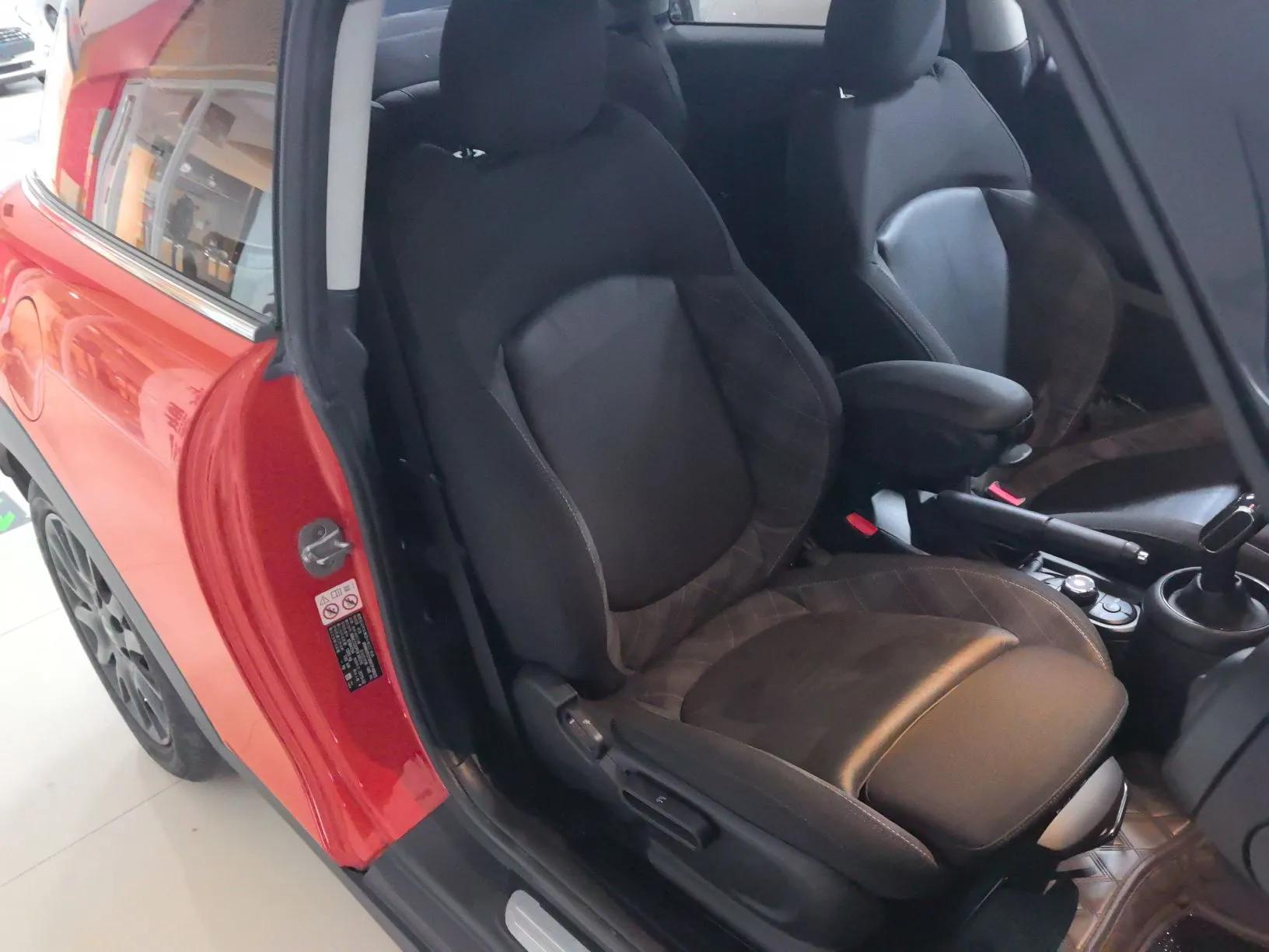 MINI 2018 1.5T COOPER Classic Edition — миниатюра 23