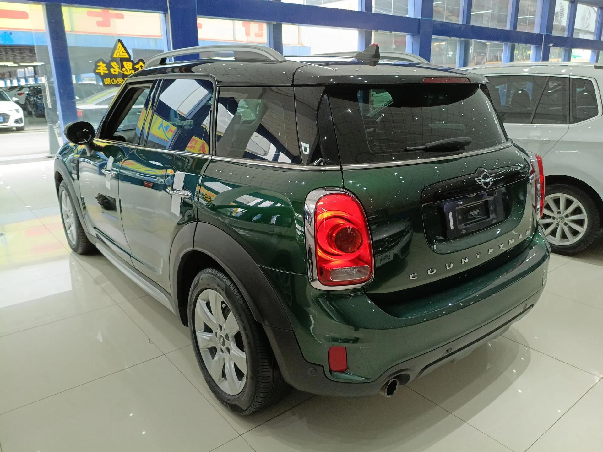 MINI Countryman 2018 1.5T COOPER Special Edition — миниатюра 3