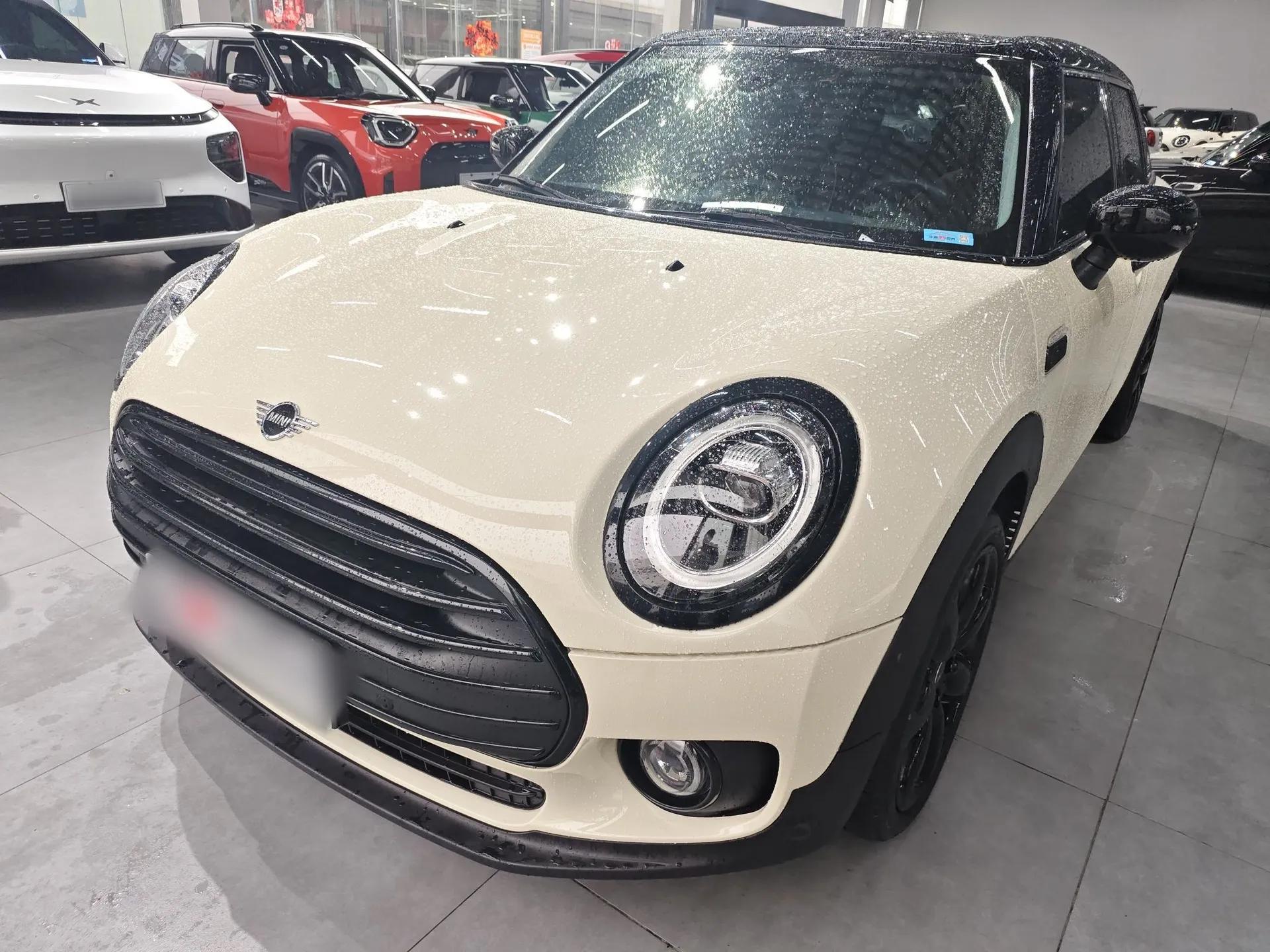 MINI Clubman 2019 1.5T COOPER Connoisseur — миниатюра 1