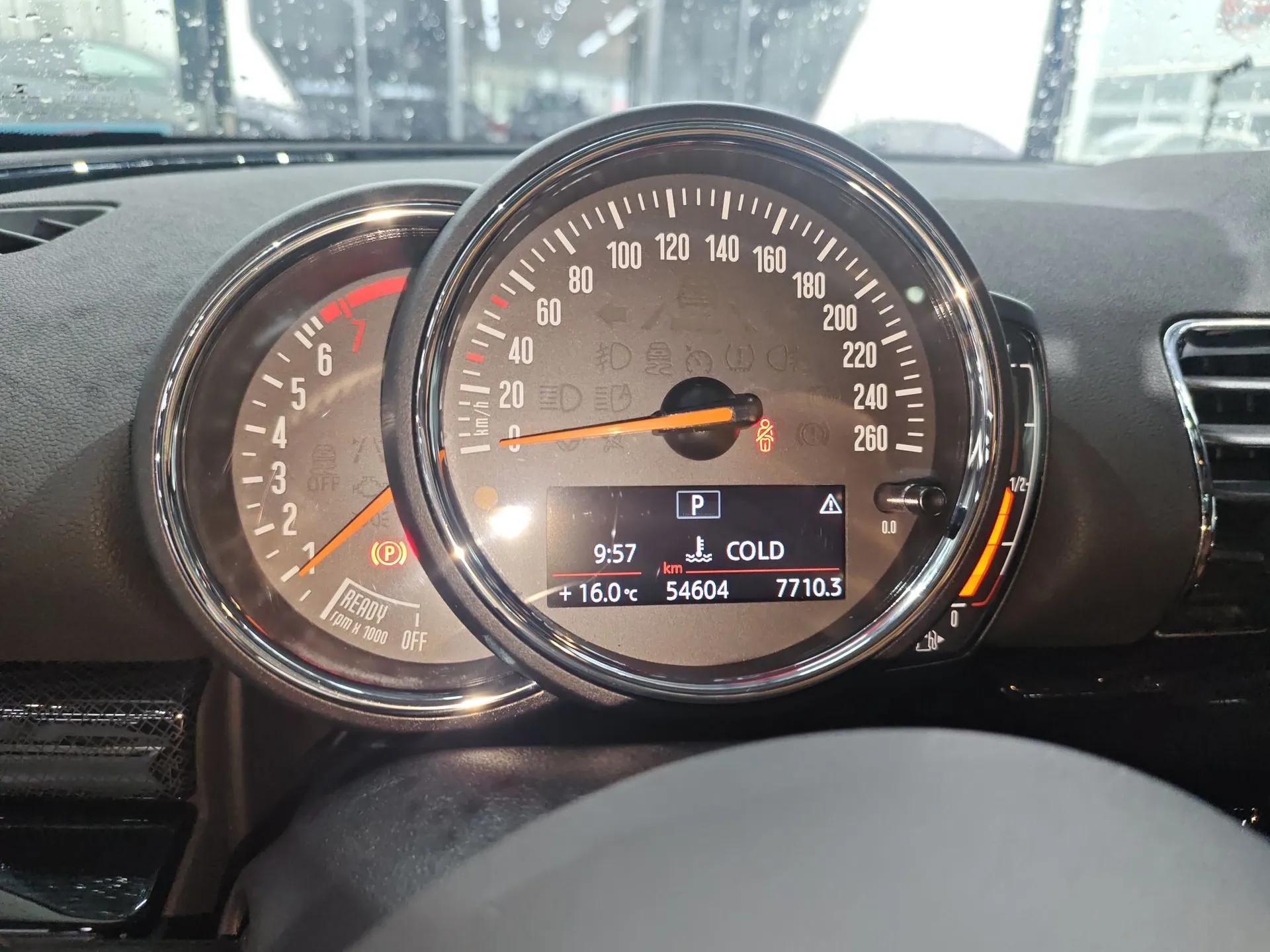 MINI Clubman 2019 1.5T COOPER Connoisseur — миниатюра 14