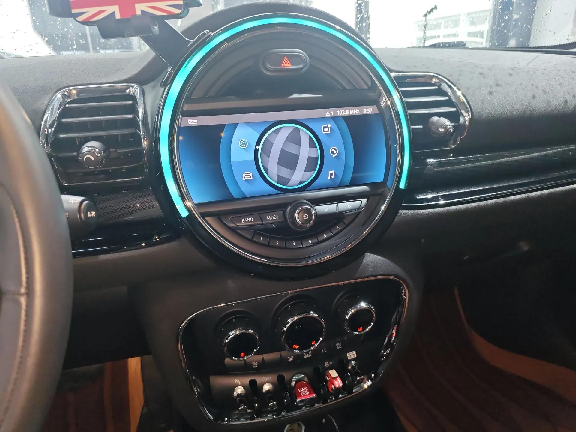 MINI Clubman 2019 1.5T COOPER Connoisseur — миниатюра 15