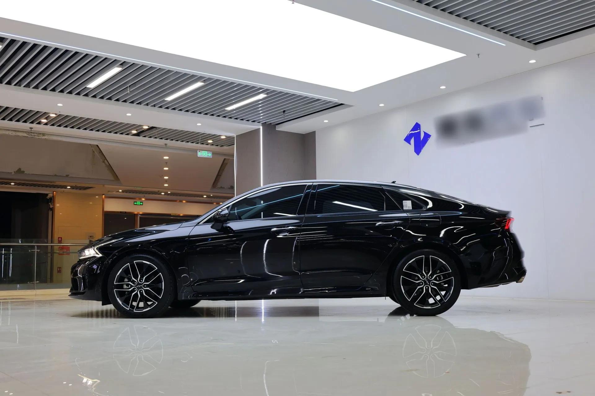 Kia K5 2021 380T GT-Line Flagship Edition — миниатюра 3