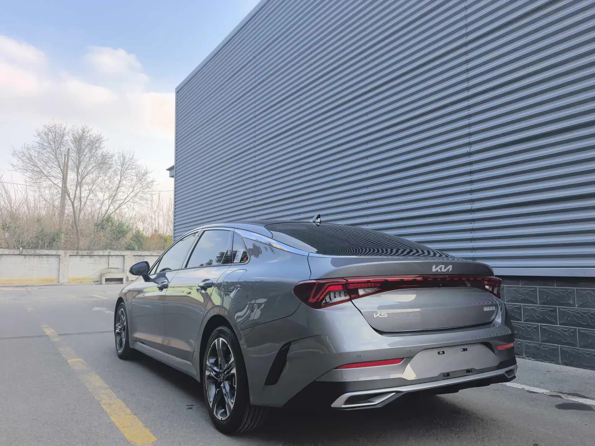 Kia K5 2021 270T CVVD Refreshed Edition — миниатюра 8