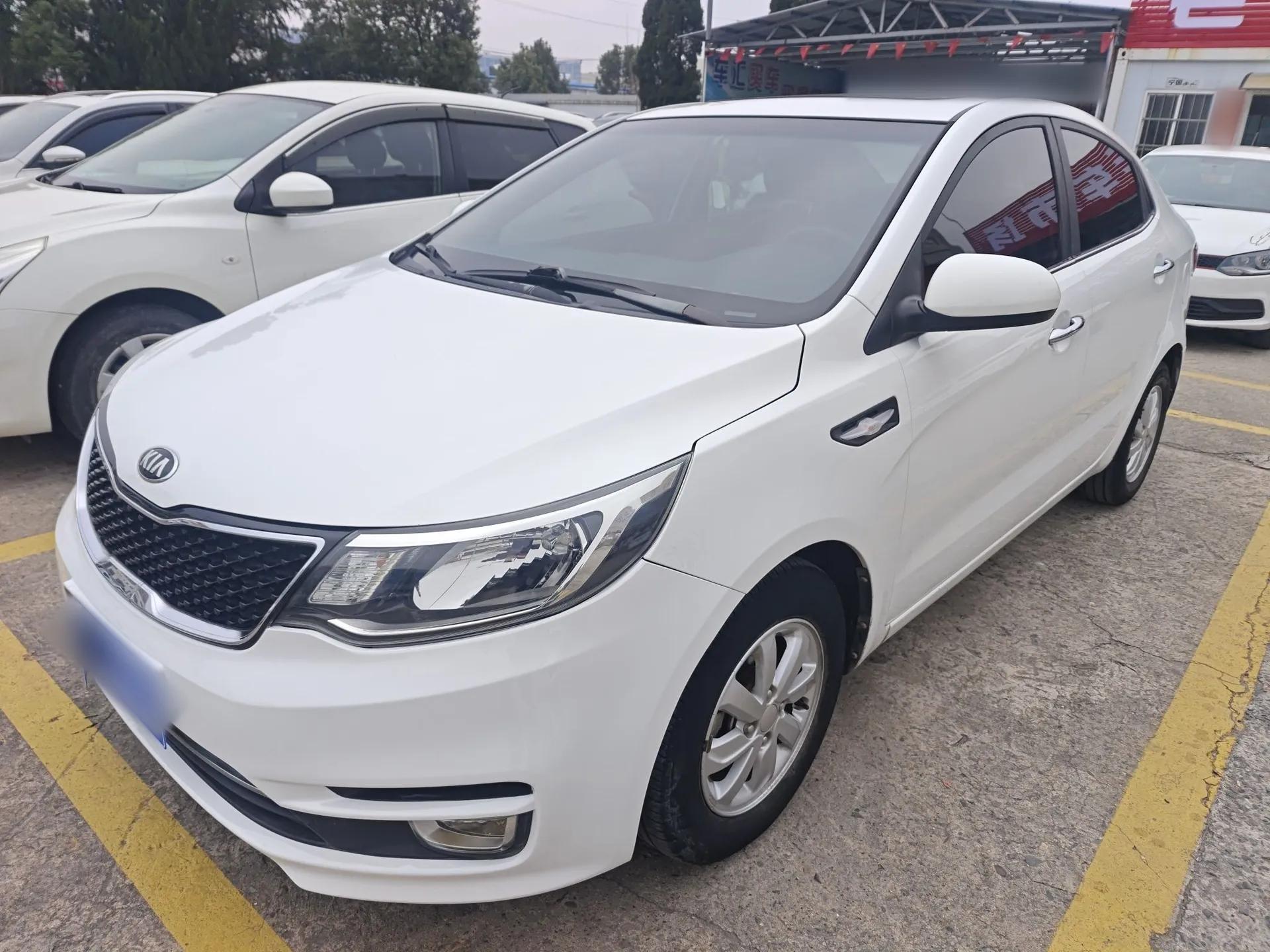 Kia K2 2015 Sedan 1.4L Automatic GLS — миниатюра 1