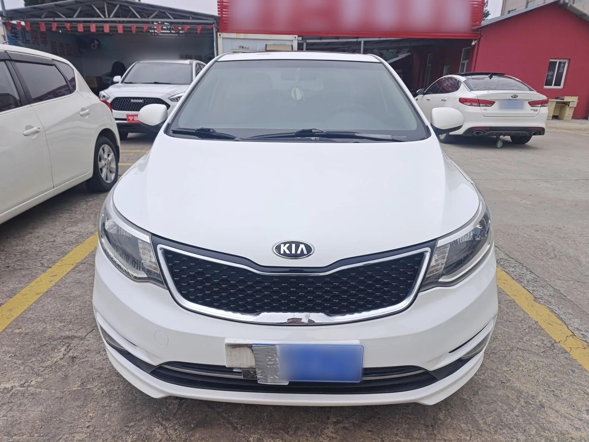 Kia K2 2015 Sedan 1.4L Automatic GLS — миниатюра 2