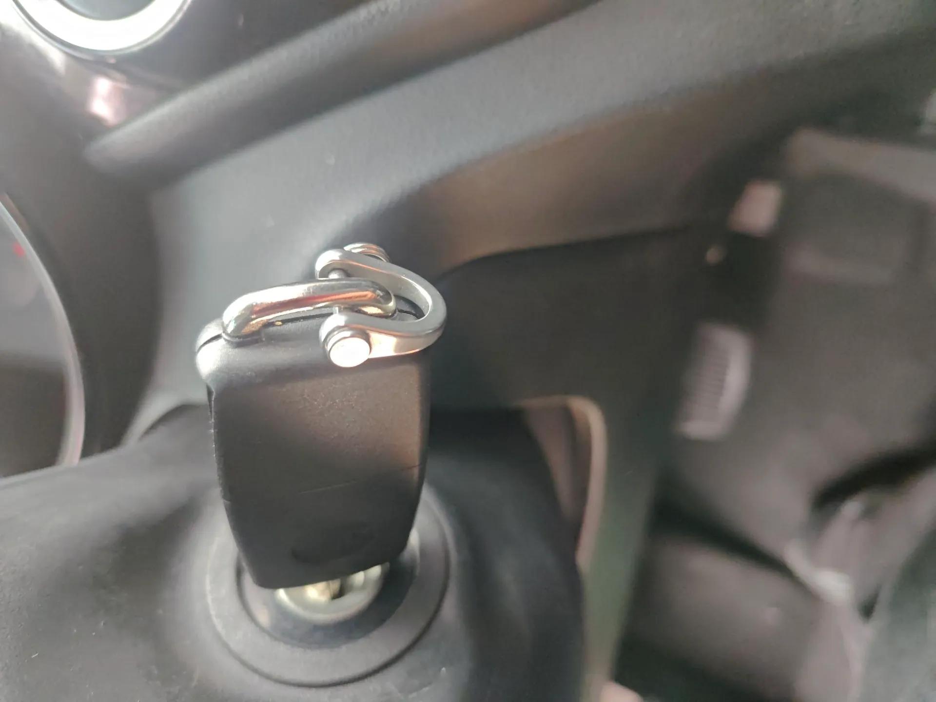 Kia K2 2015 Sedan 1.4L Automatic GLS — миниатюра 12