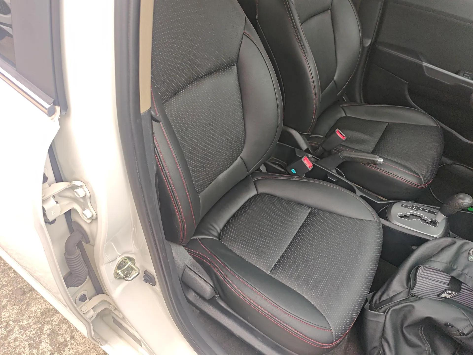 Kia K2 2015 Sedan 1.4L Automatic GLS — миниатюра 23