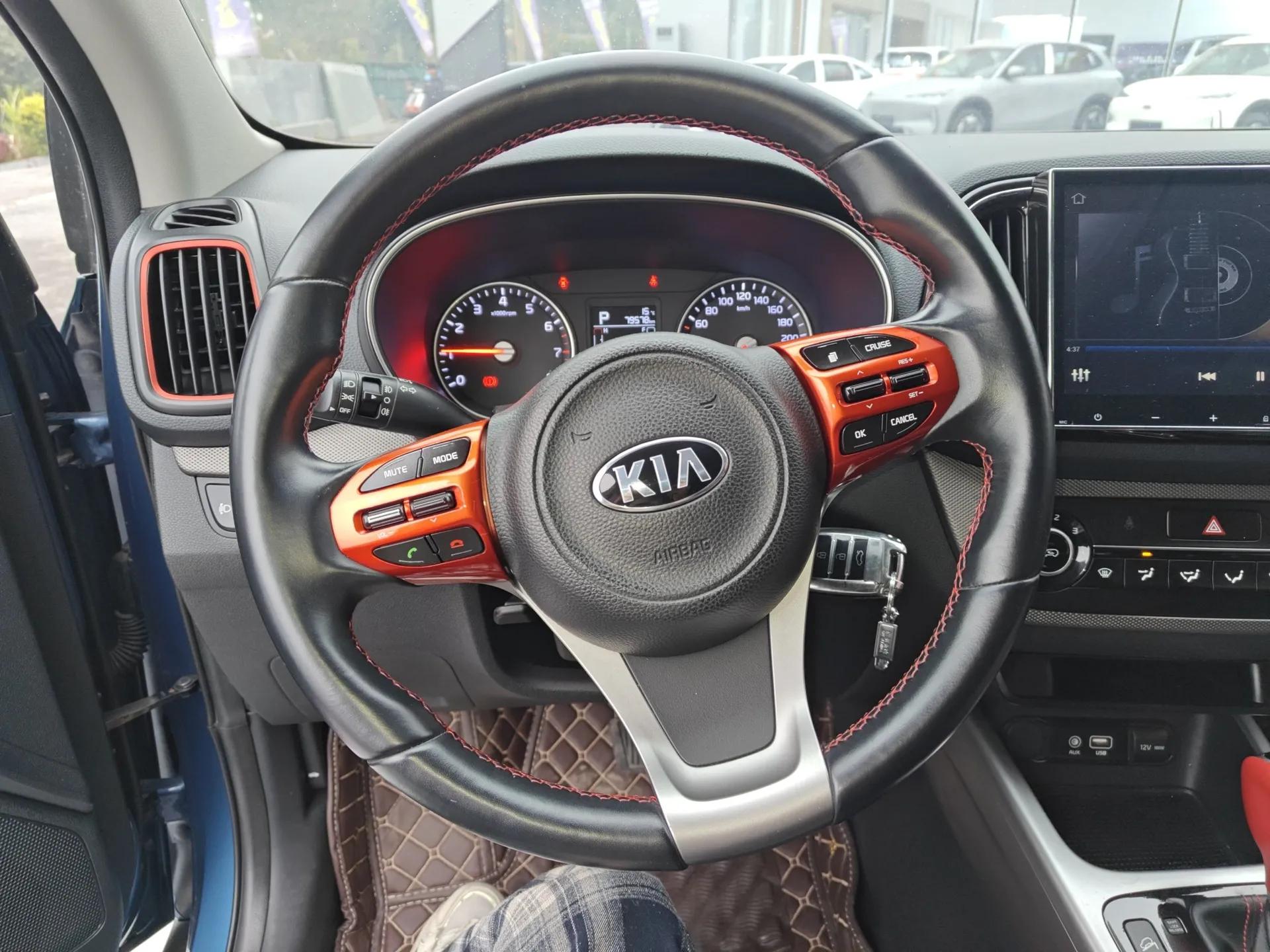 Kia KX3 2017 1.6T Automatic Aoya Edition — миниатюра 14