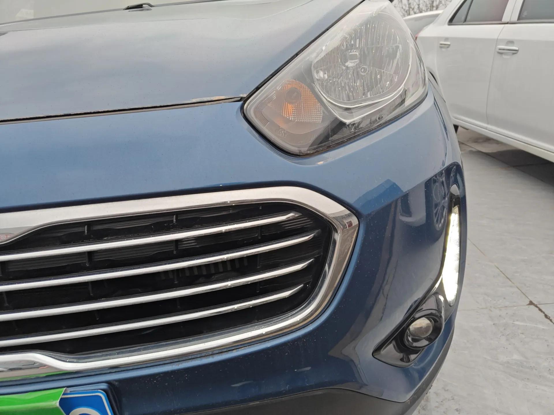 Kia KX3 2017 1.6T Automatic Aoya Edition — миниатюра 9