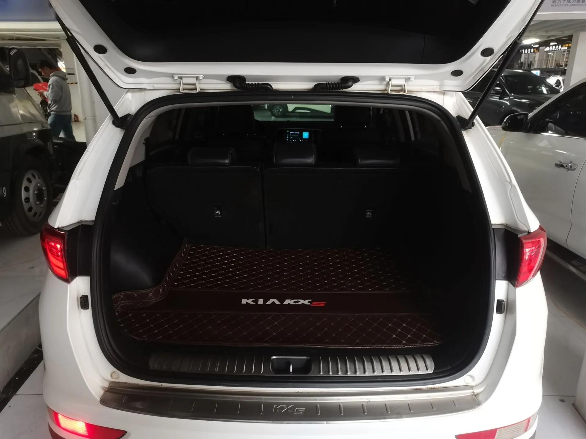 Kia KX5 2016 1.6T Automatic Two-Wheel Drive DLX — миниатюра 21