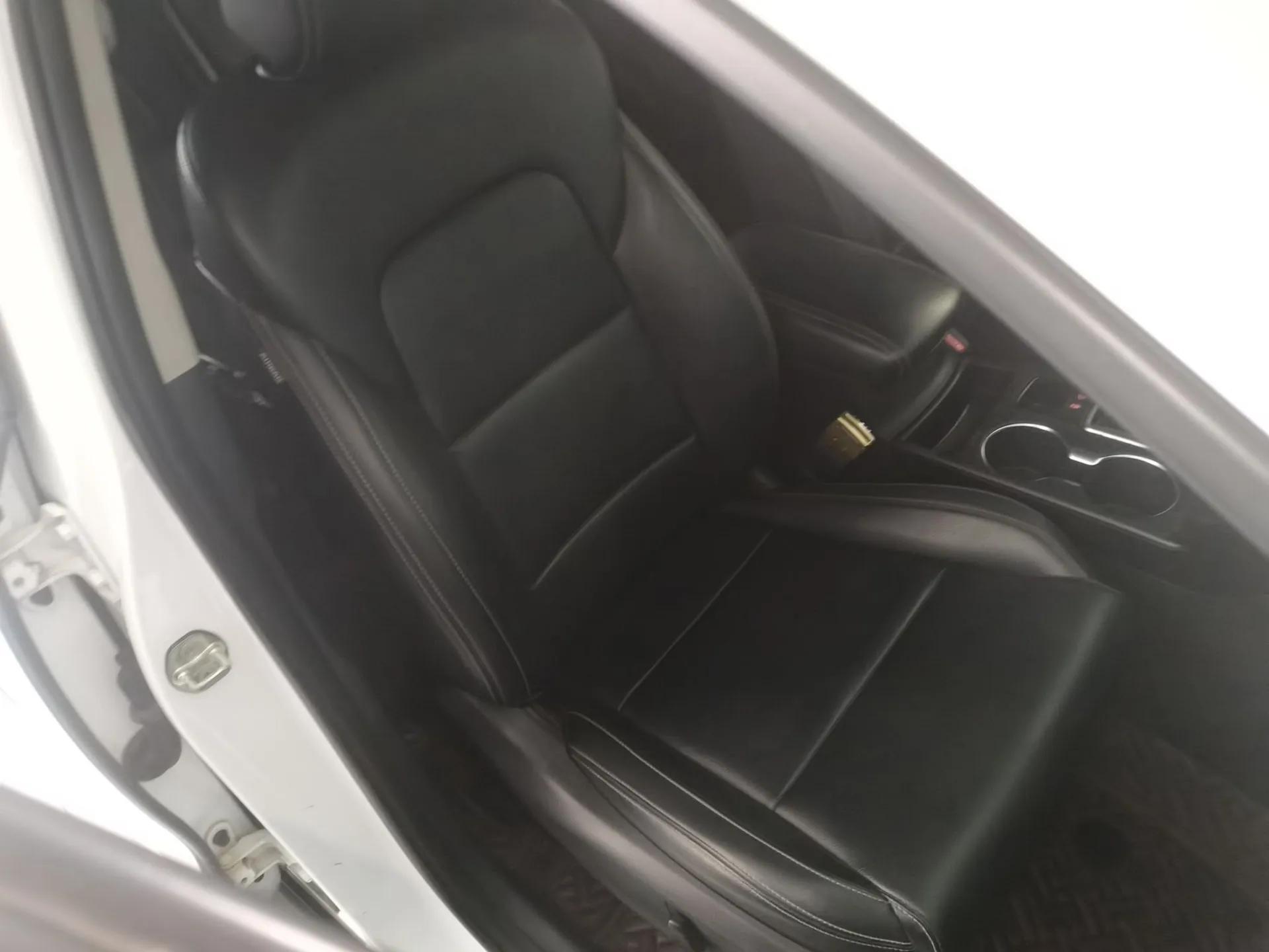 Kia KX5 2016 1.6T Automatic Two-Wheel Drive DLX — миниатюра 23