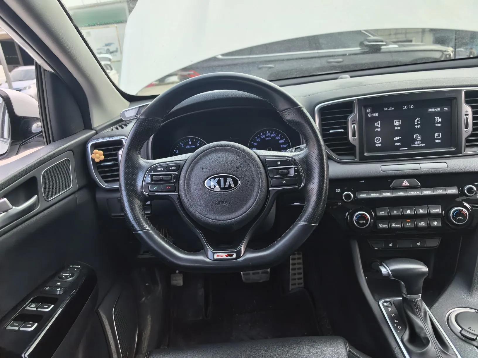 Kia KX5 2016 1.6T Automatic Two-Wheel Drive DLX — миниатюра 14