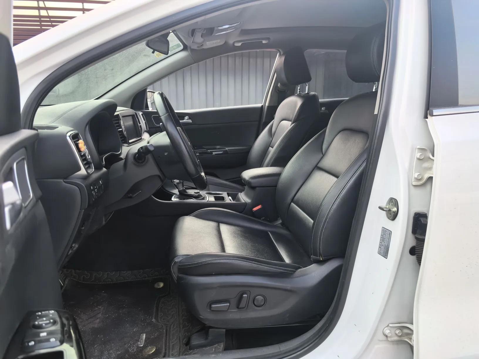 Kia KX5 2016 1.6T Automatic Two-Wheel Drive DLX — миниатюра 18
