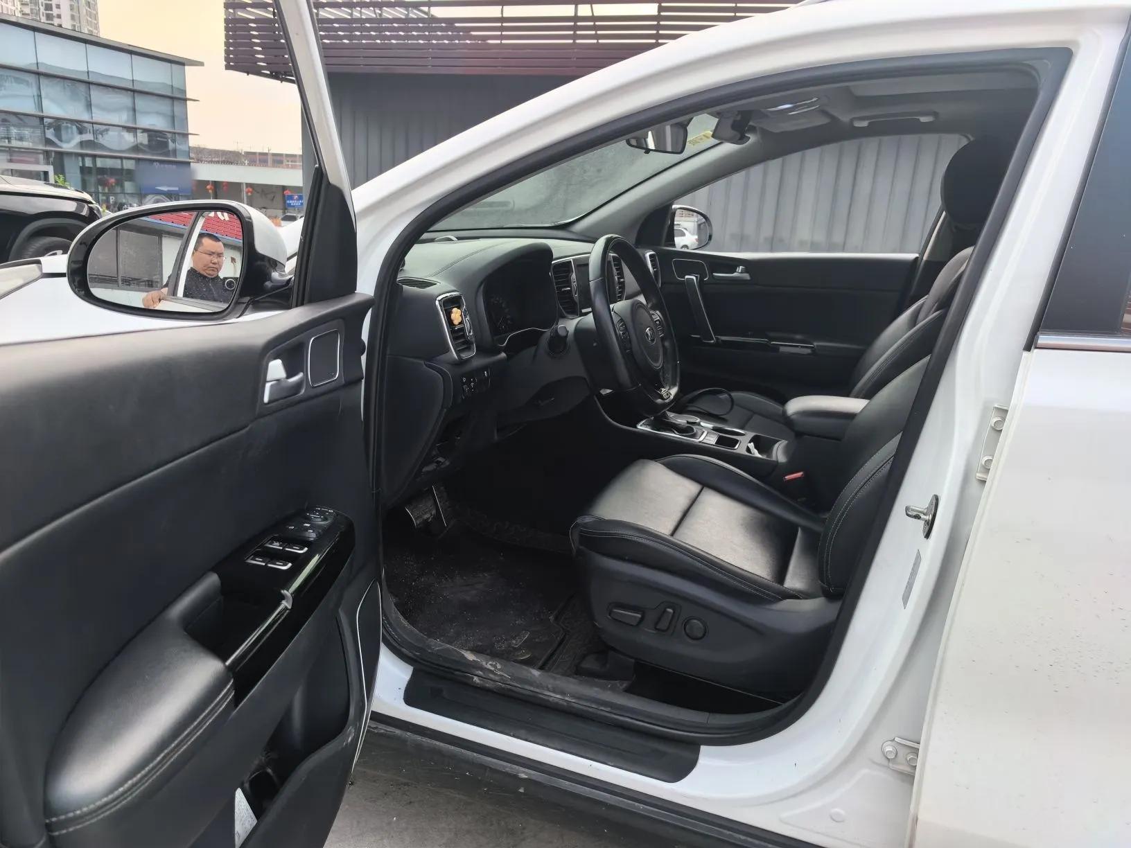 Kia KX5 2016 1.6T Automatic Two-Wheel Drive DLX — миниатюра 19