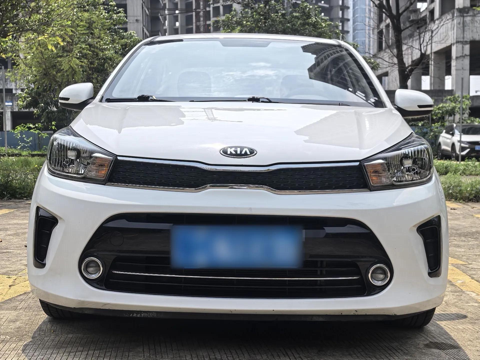 Kia Pegas 2017 1.4L Manual Value Edition — миниатюра 3