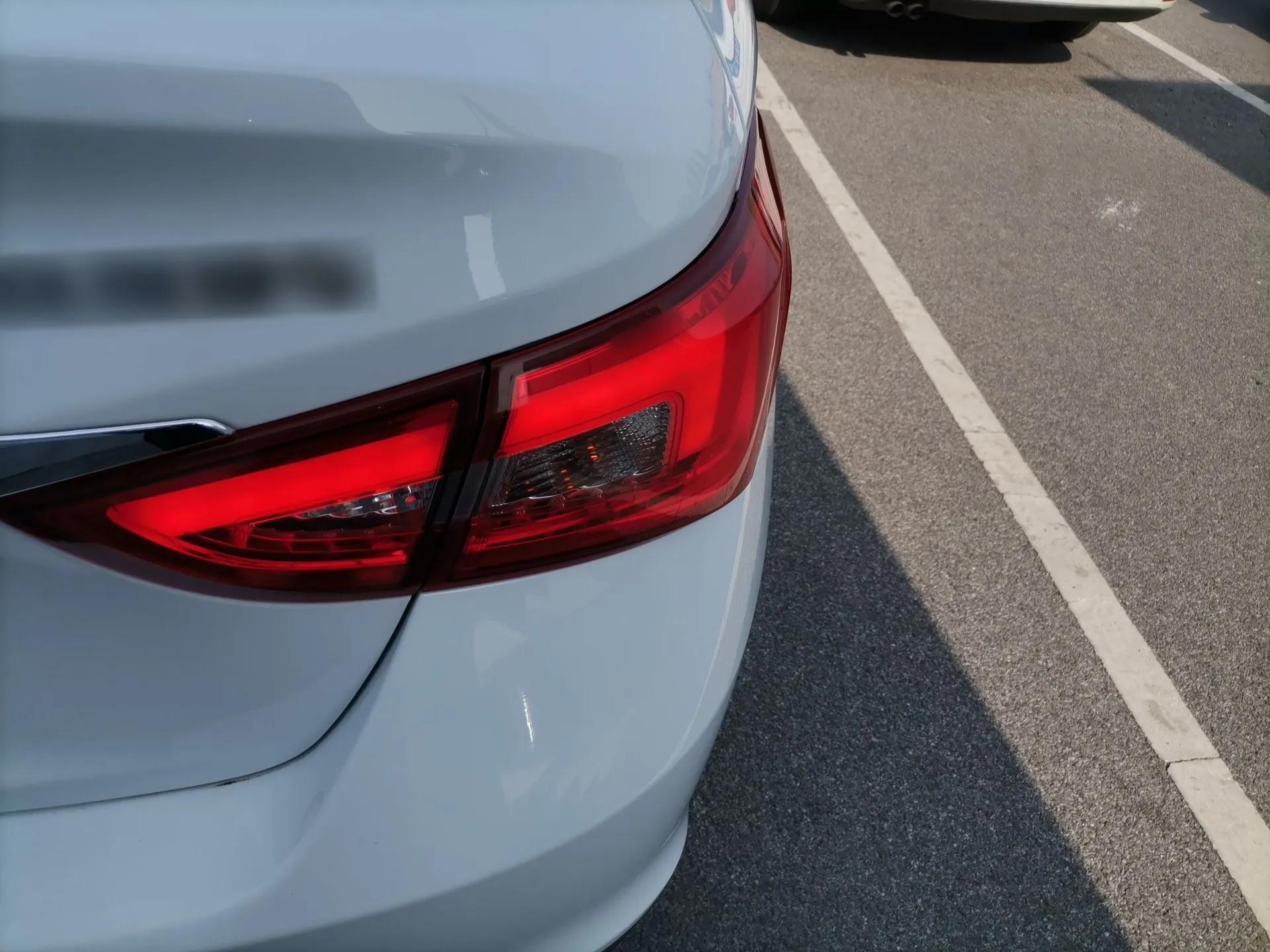Chery Arrizo 5 2017 1.5L Manual Lingchao Edition — миниатюра 7
