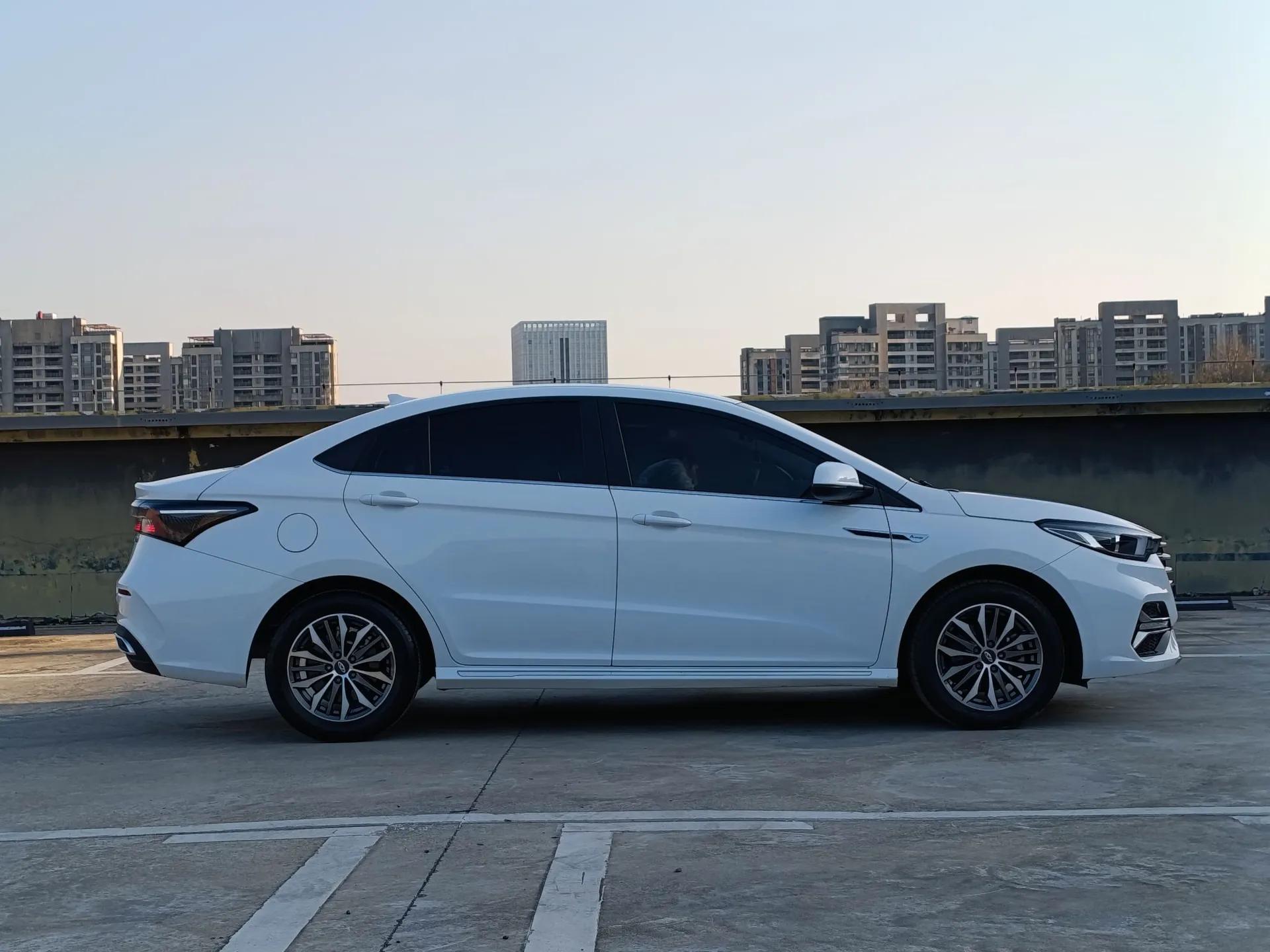 Chery Arrizo 5 PLUS 2021 Xiaoze 1.5T CVT Enjoy PLUS — миниатюра 4