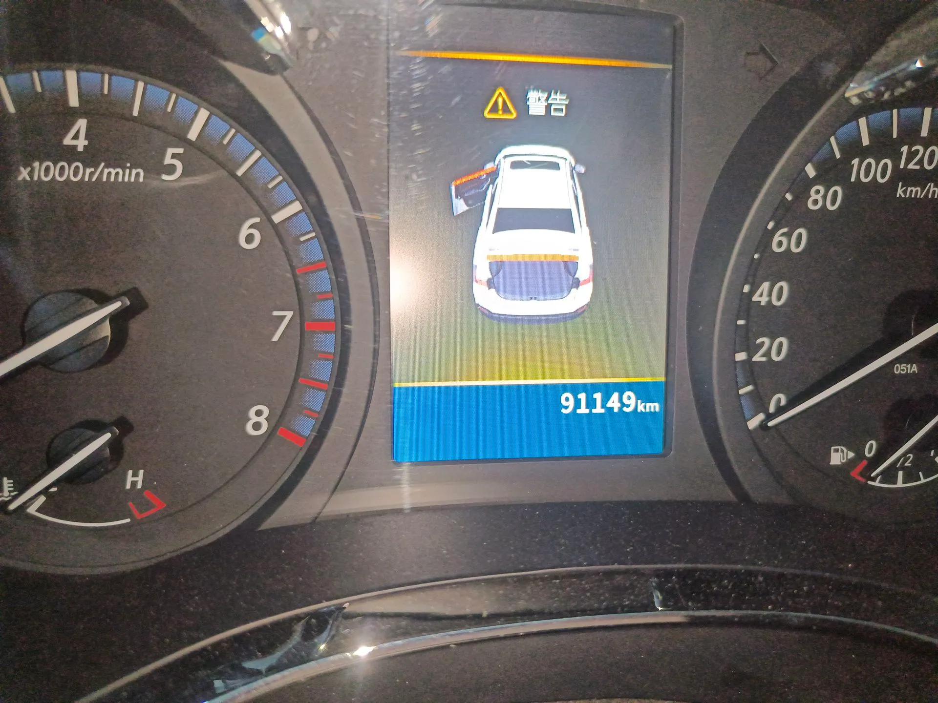 Venucia D60 2018 1.6L CVT Smart Connect Elite Edition — миниатюра 15