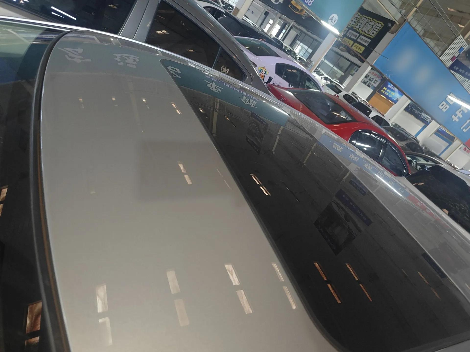 Venucia D60 2021 PLUS 1.6L XL CVT Yue Ling Edition — миниатюра 11