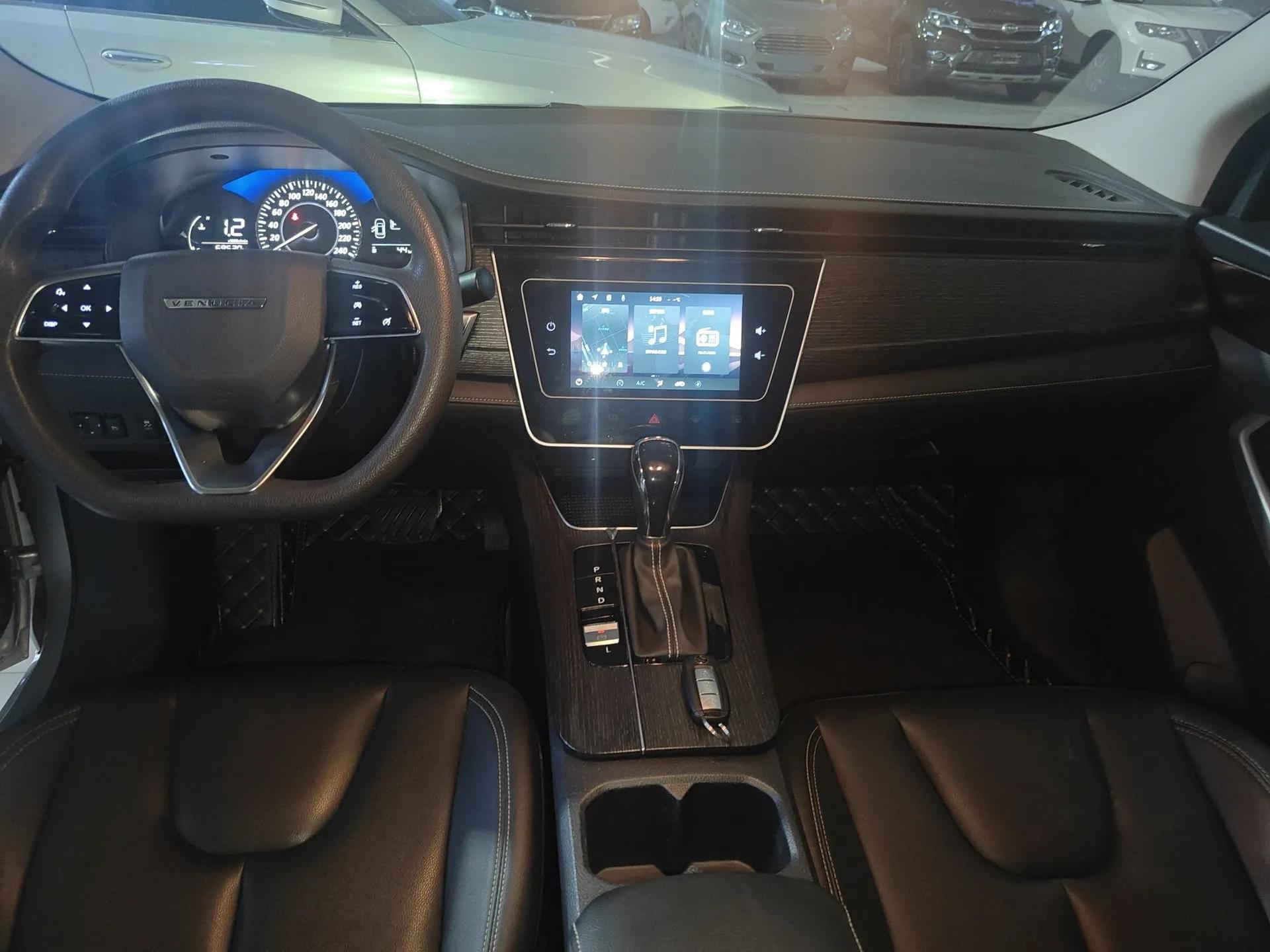 Venucia D60 2021 PLUS 1.6L XL CVT Yue Ling Edition — миниатюра 13